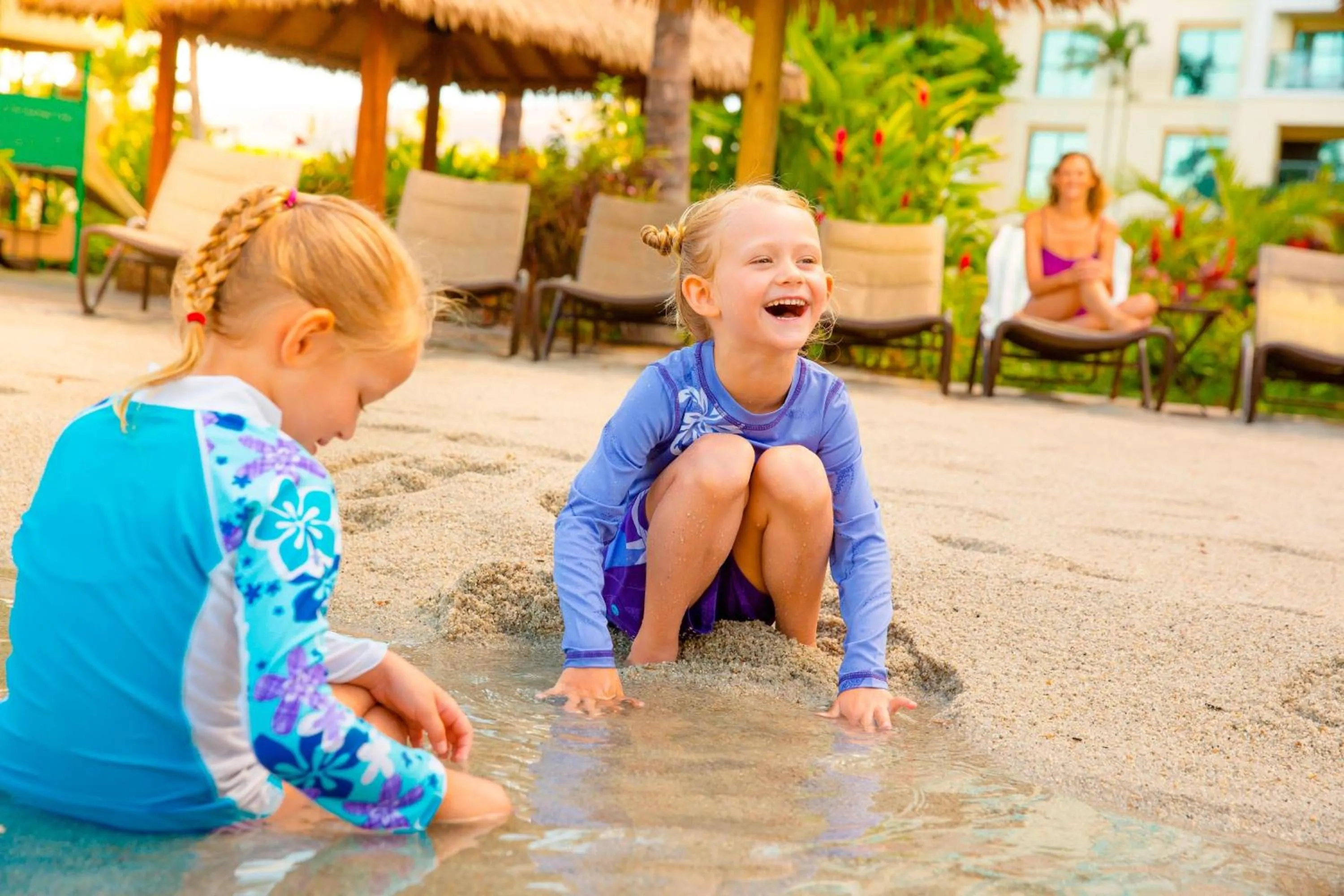 Swimming pool in Marriott's Ko Olina Beach Club