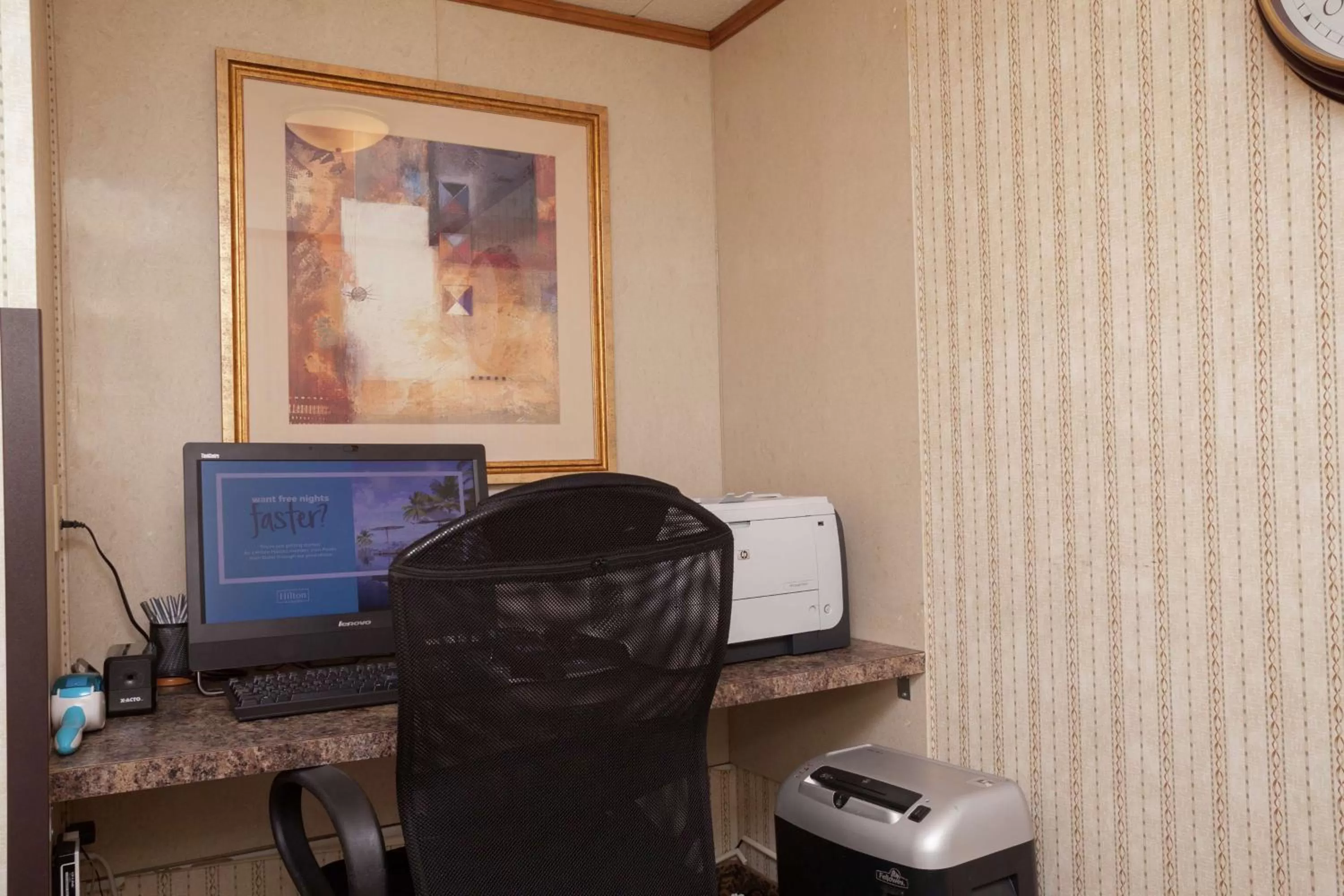 Business facilities in Hampton Inn Oneonta