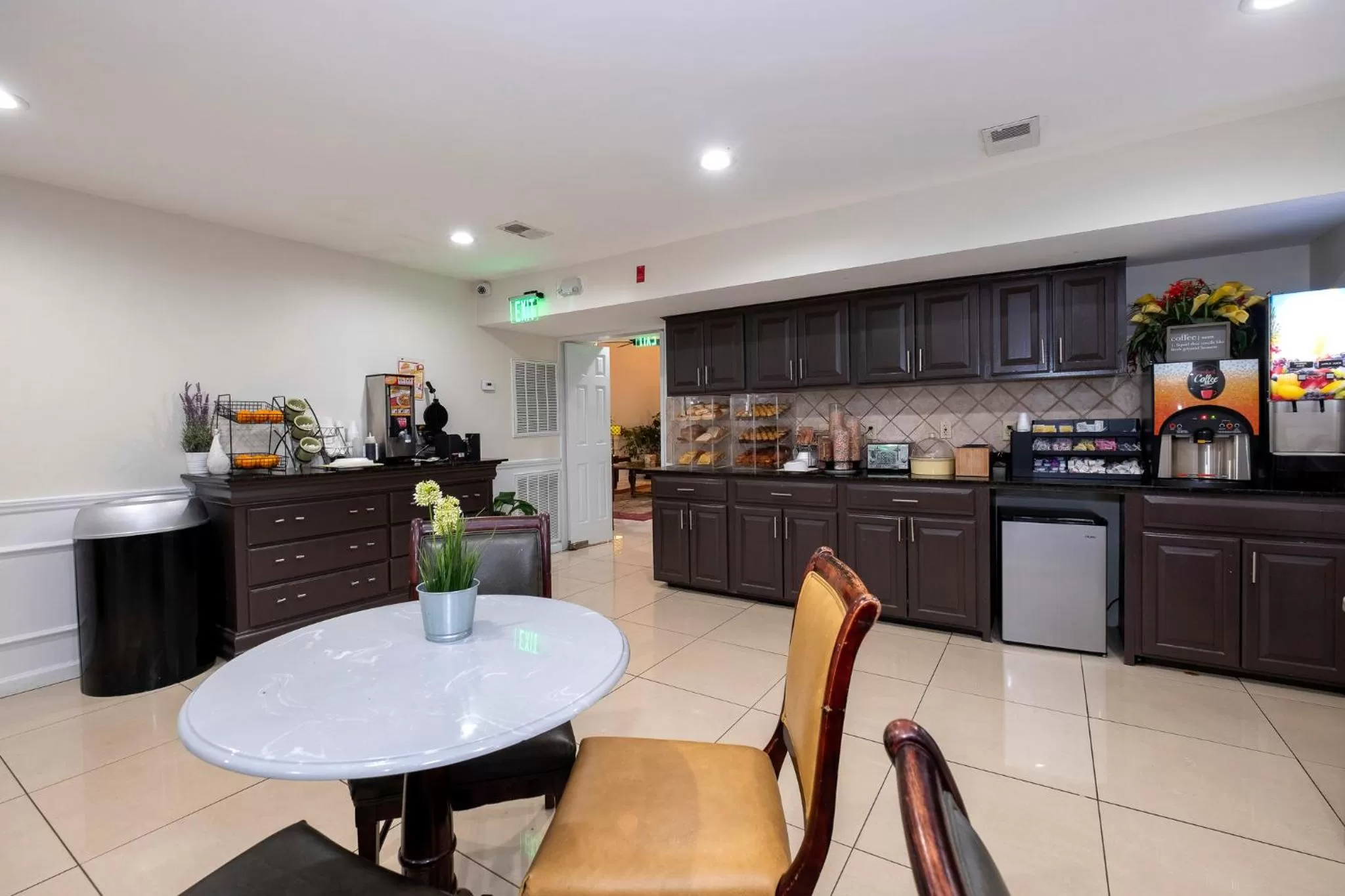 Lobby or reception in Red Roof Inn & Suites Wilson