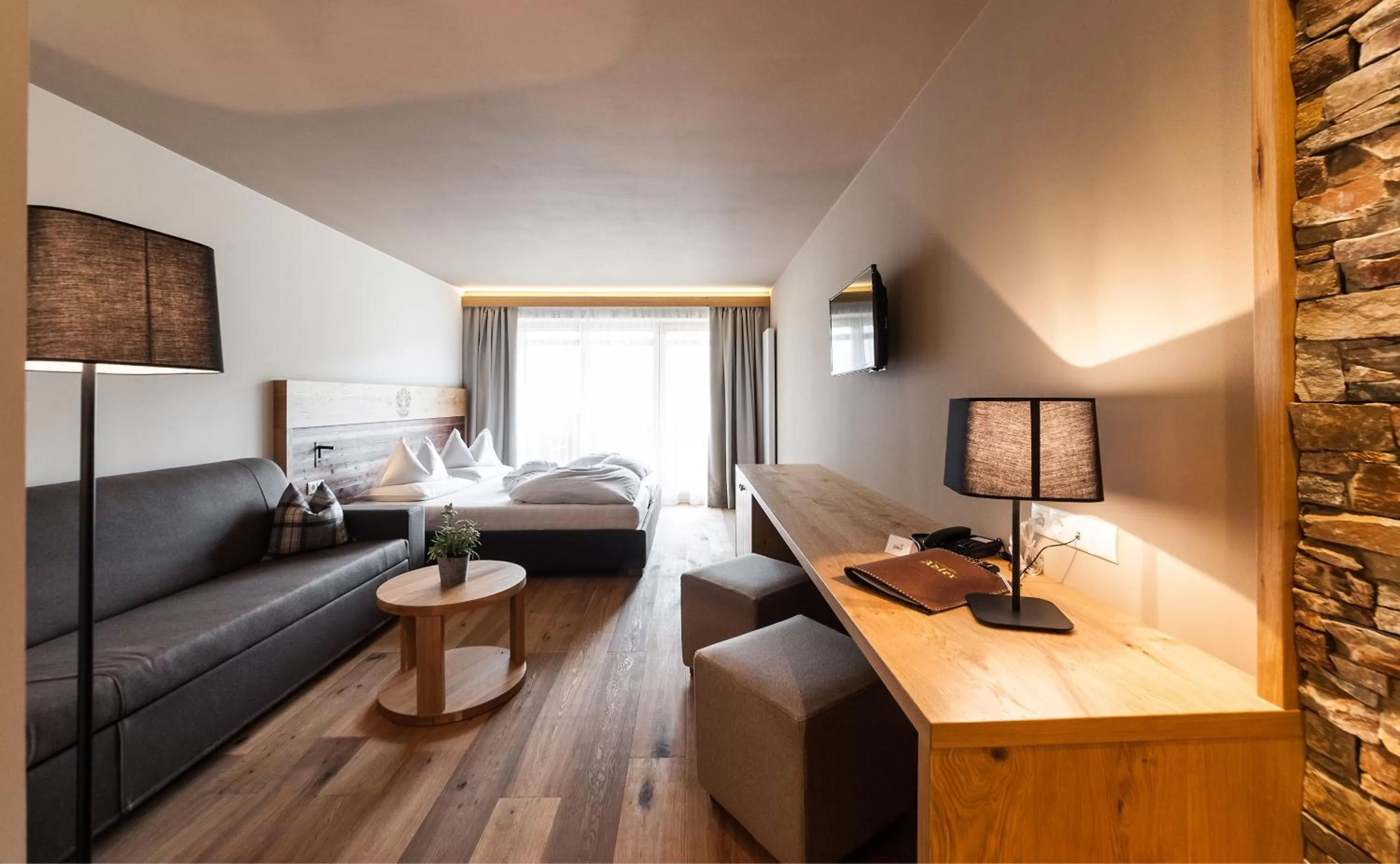 Photo of the whole room, Bed in Autentis