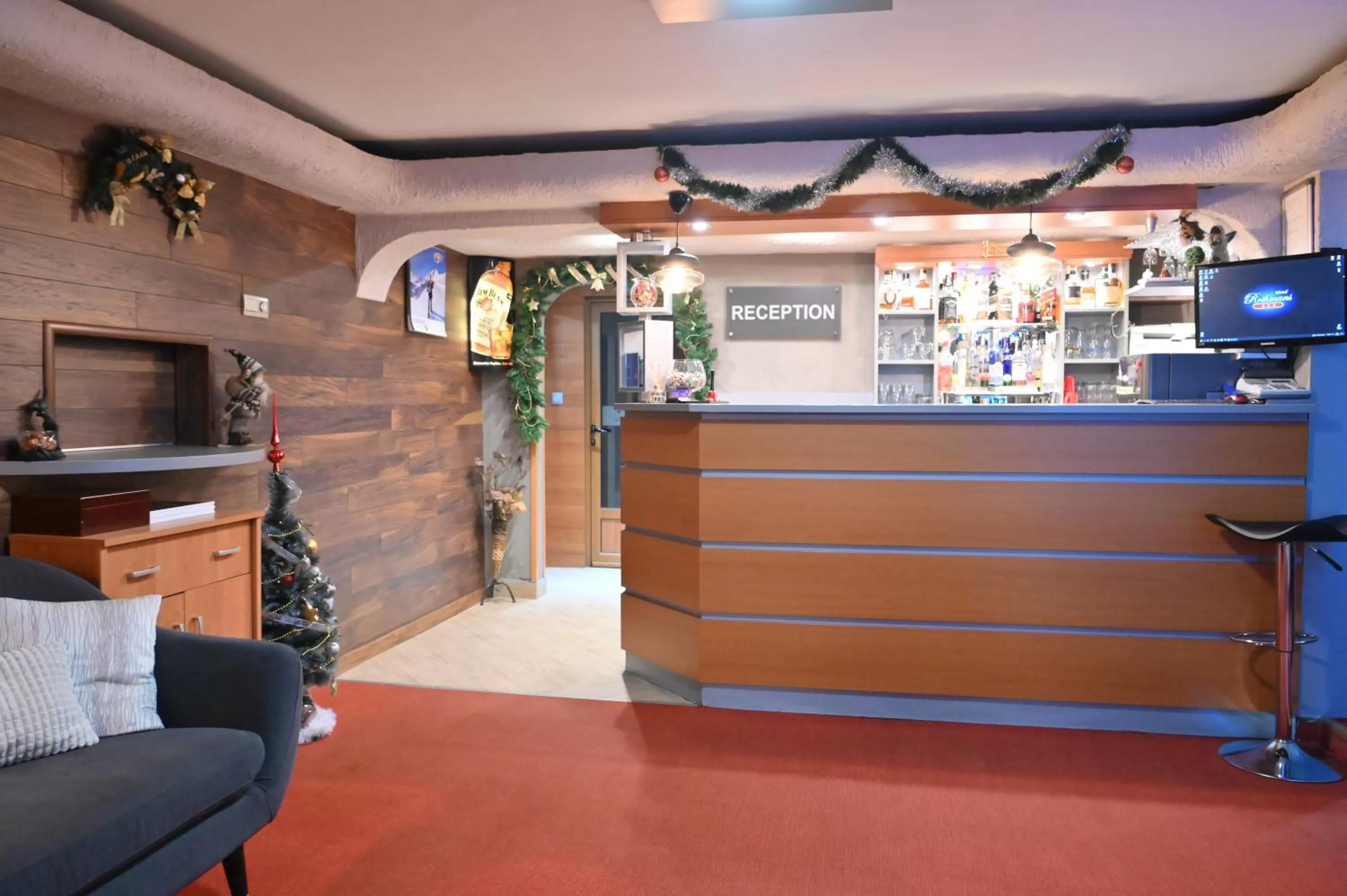 Lobby or reception in Hotel Rothmans-Breakfast - Free parking - Lobby