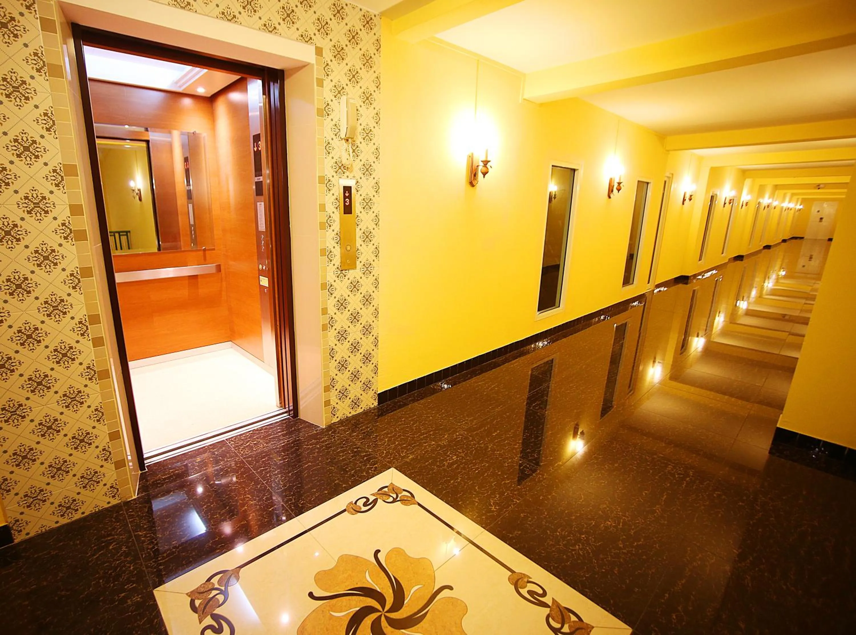 Decorative detail in The Myth - Sud Sathorn