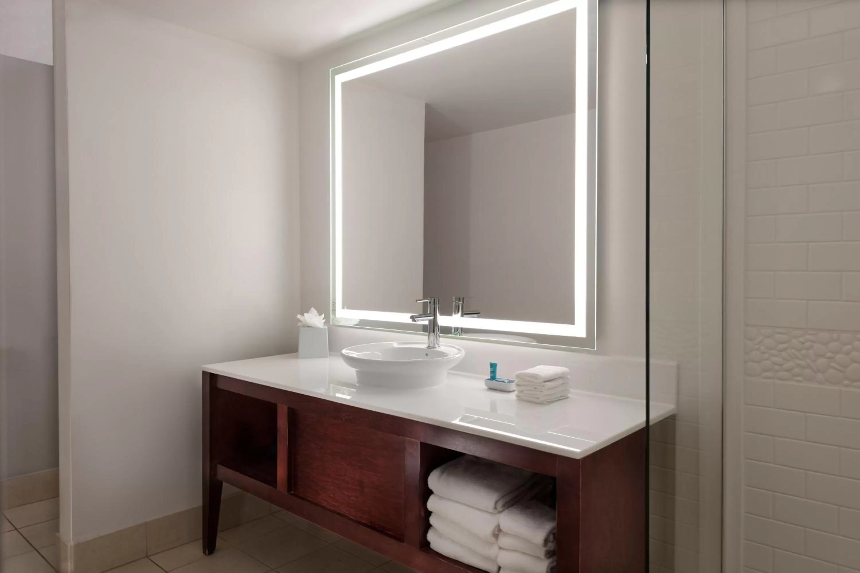 Bathroom in Aloft Nashville West End