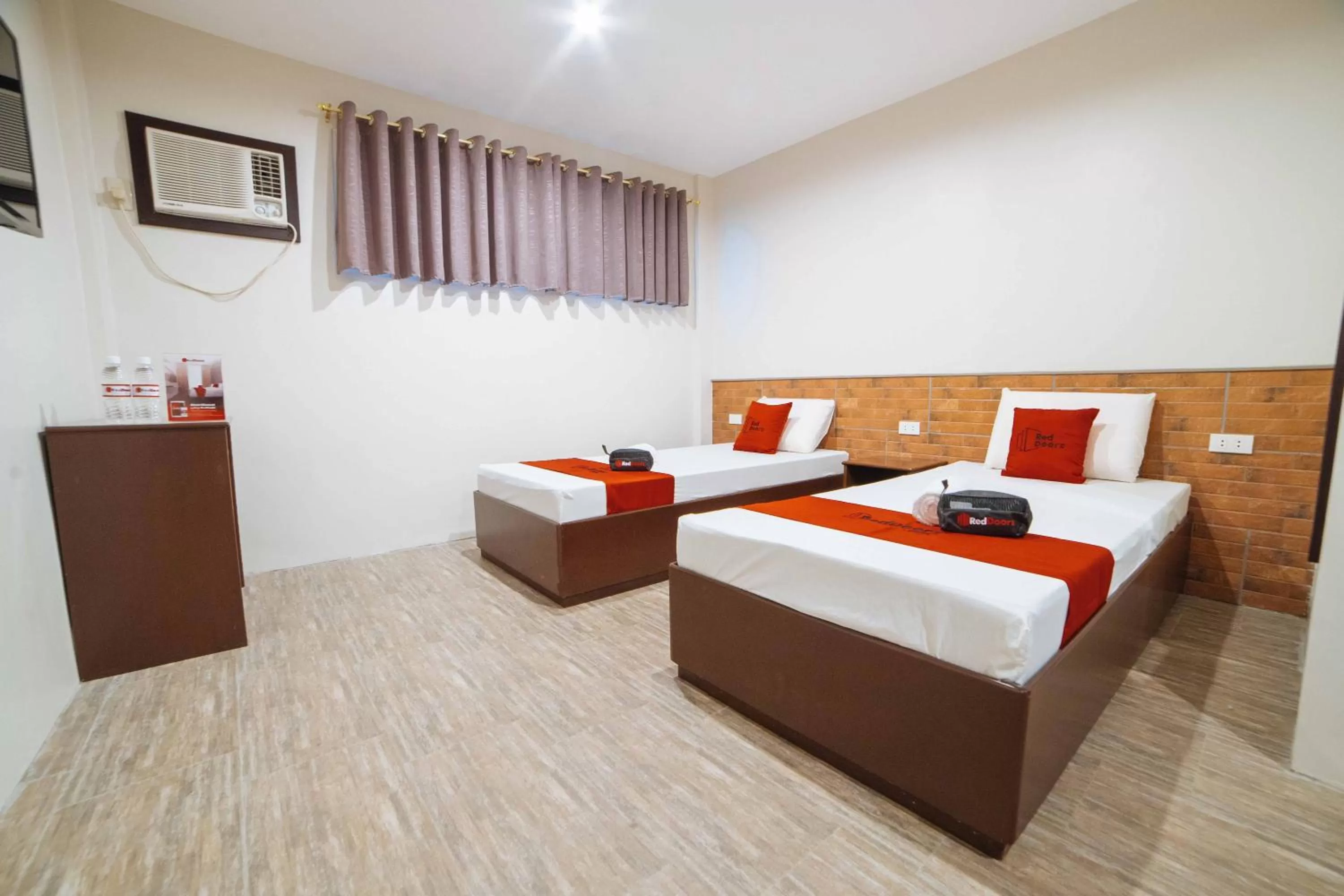 Bedroom, Bed in RedDoorz at Travelers Inn Bajada Davao