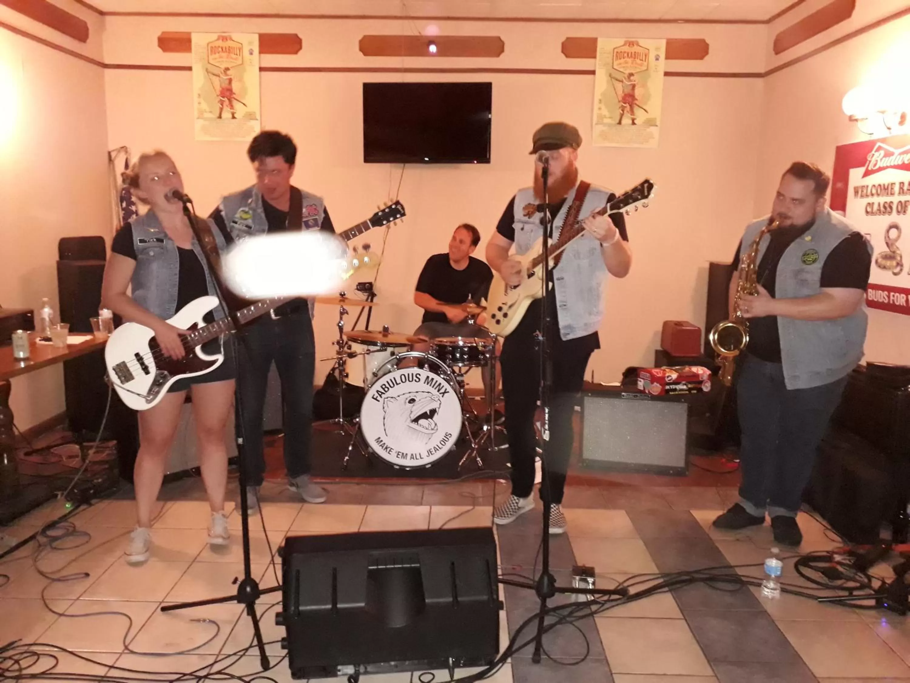 Food and drinks in Tristar Inn Xpress