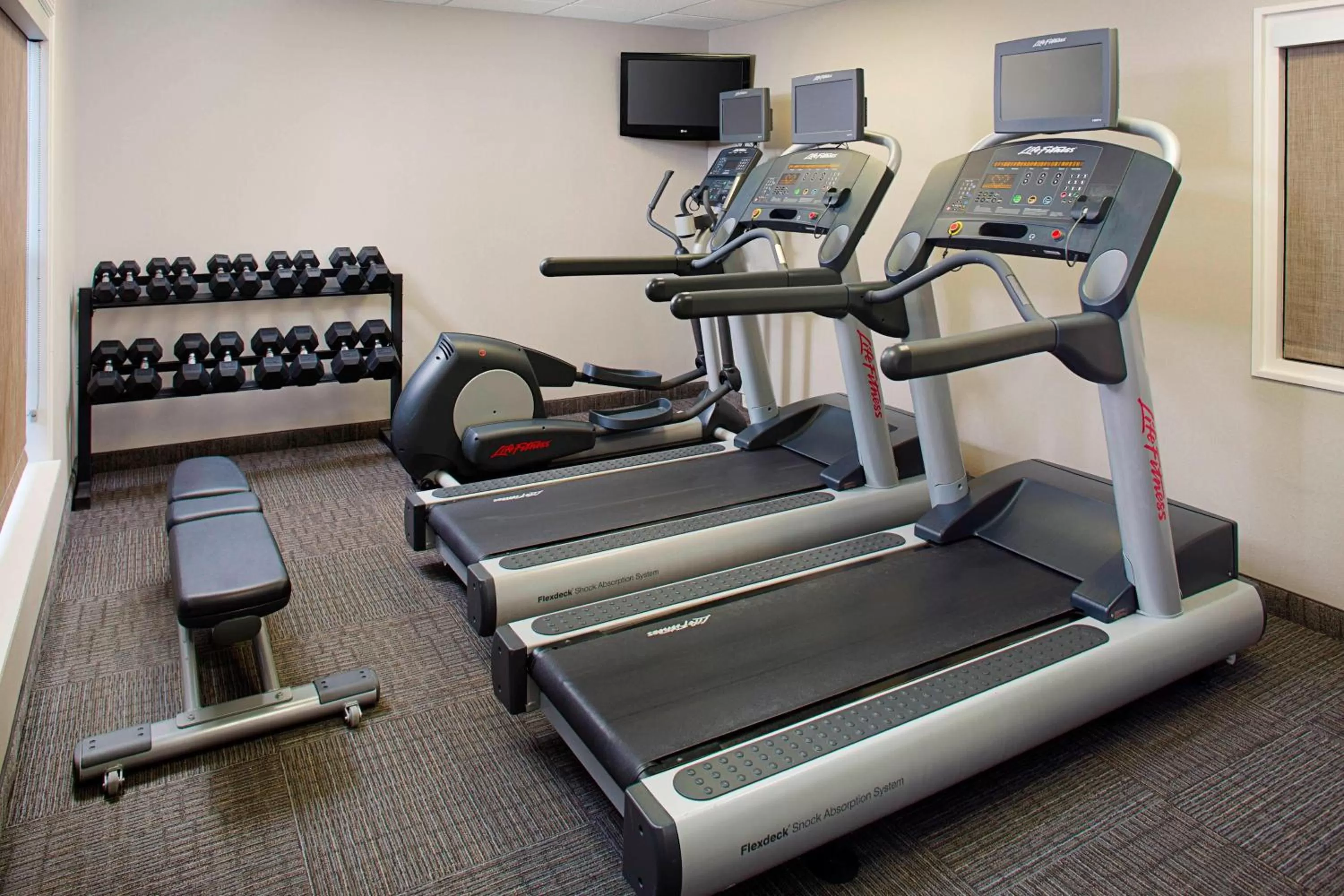 Fitness centre/facilities in Residence Inn Dallas Park Central