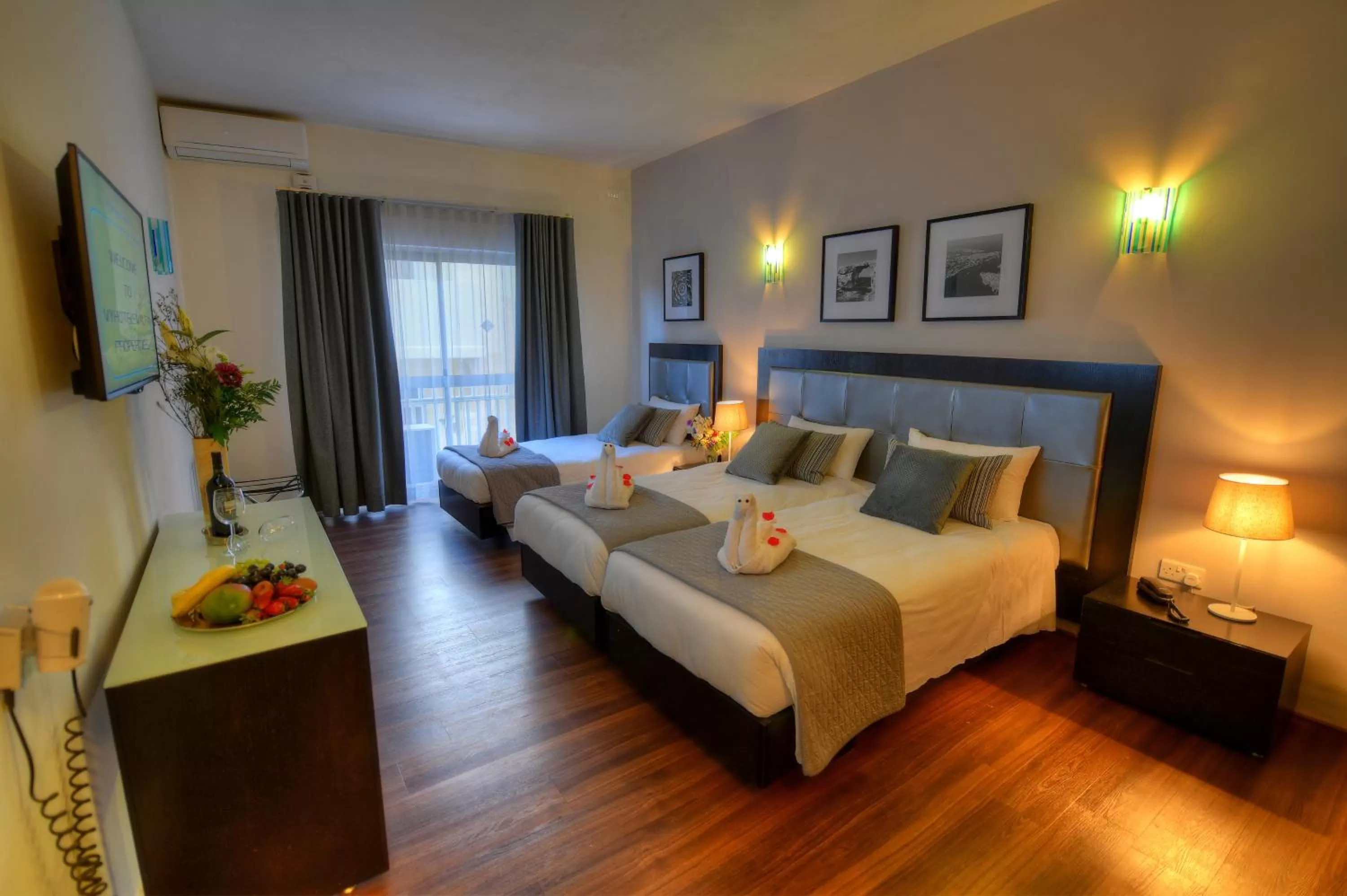 Photo of the whole room, Bed in St. Julian's Bay Hotel