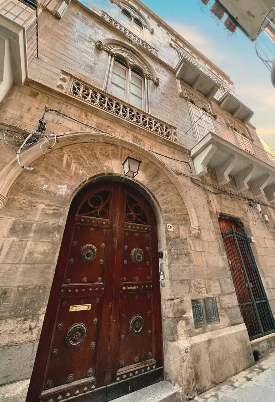 Property building in Calamùrn Ortigia