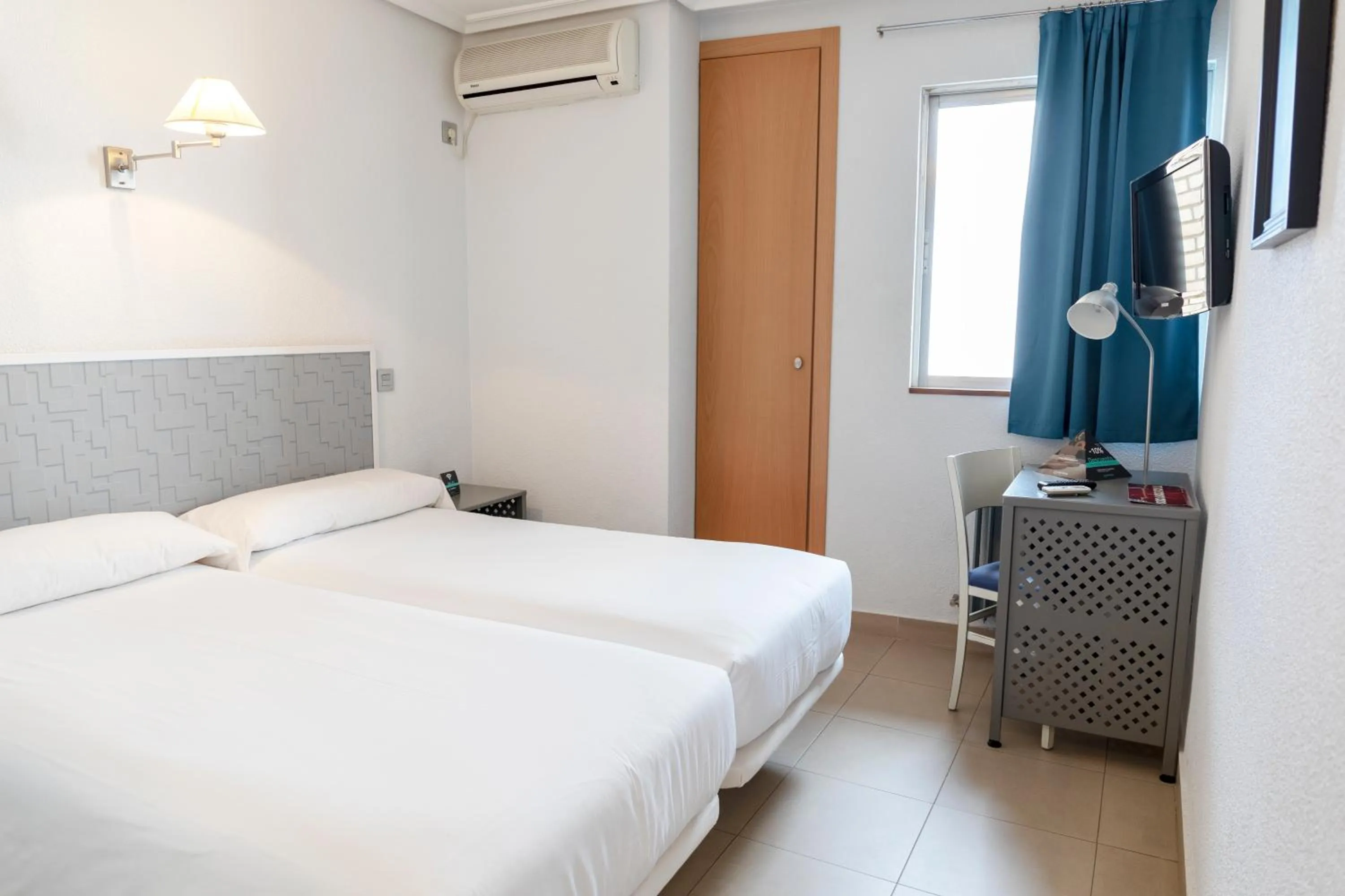 Bed in Hotel Alda Centro Palencia