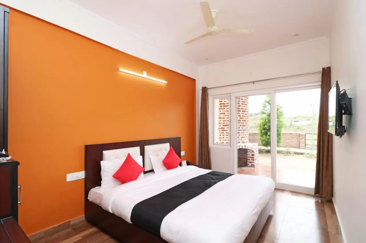 Bed in Cottages @ Village