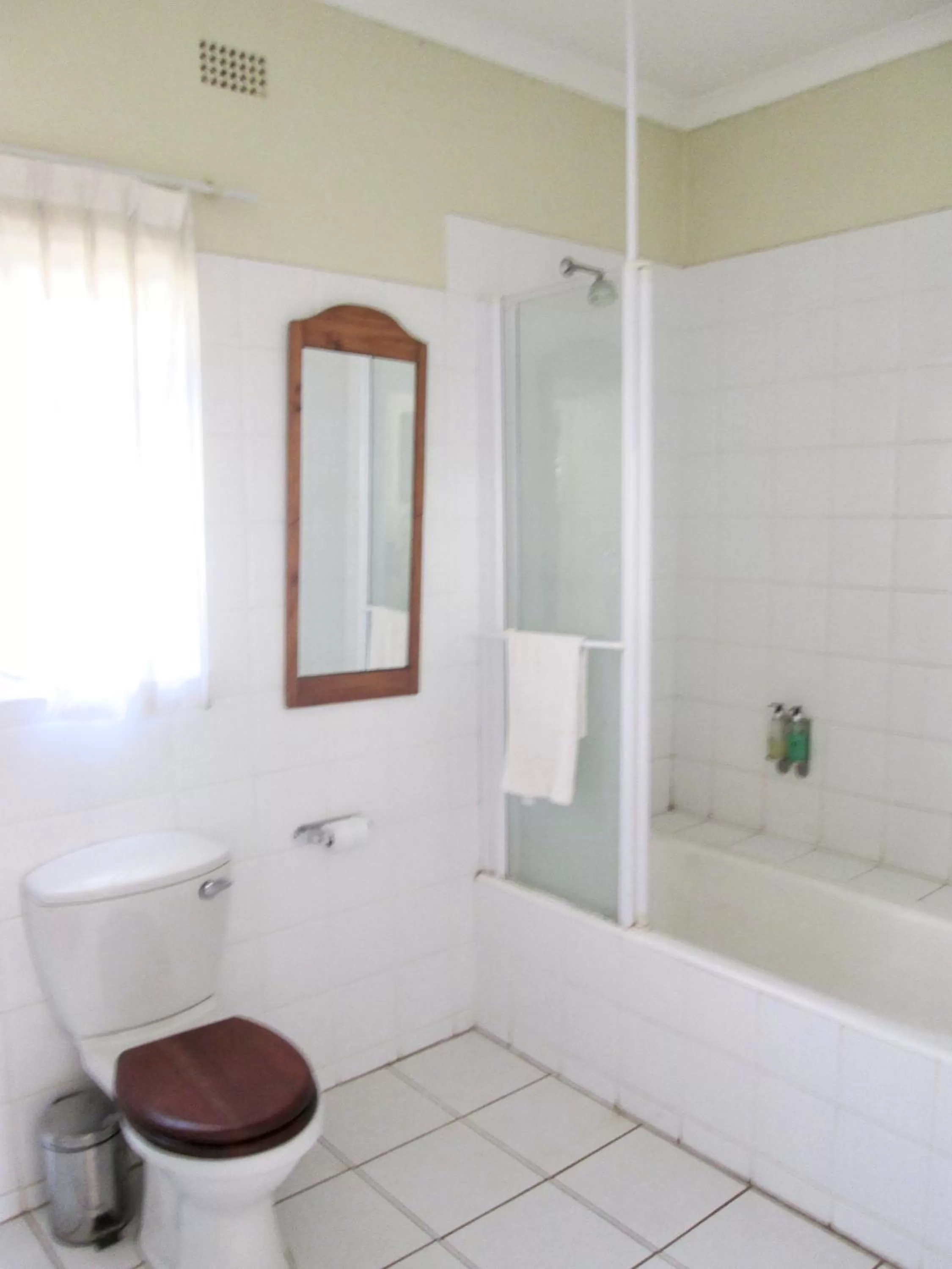 Bathroom in 12 FLEETWOOD