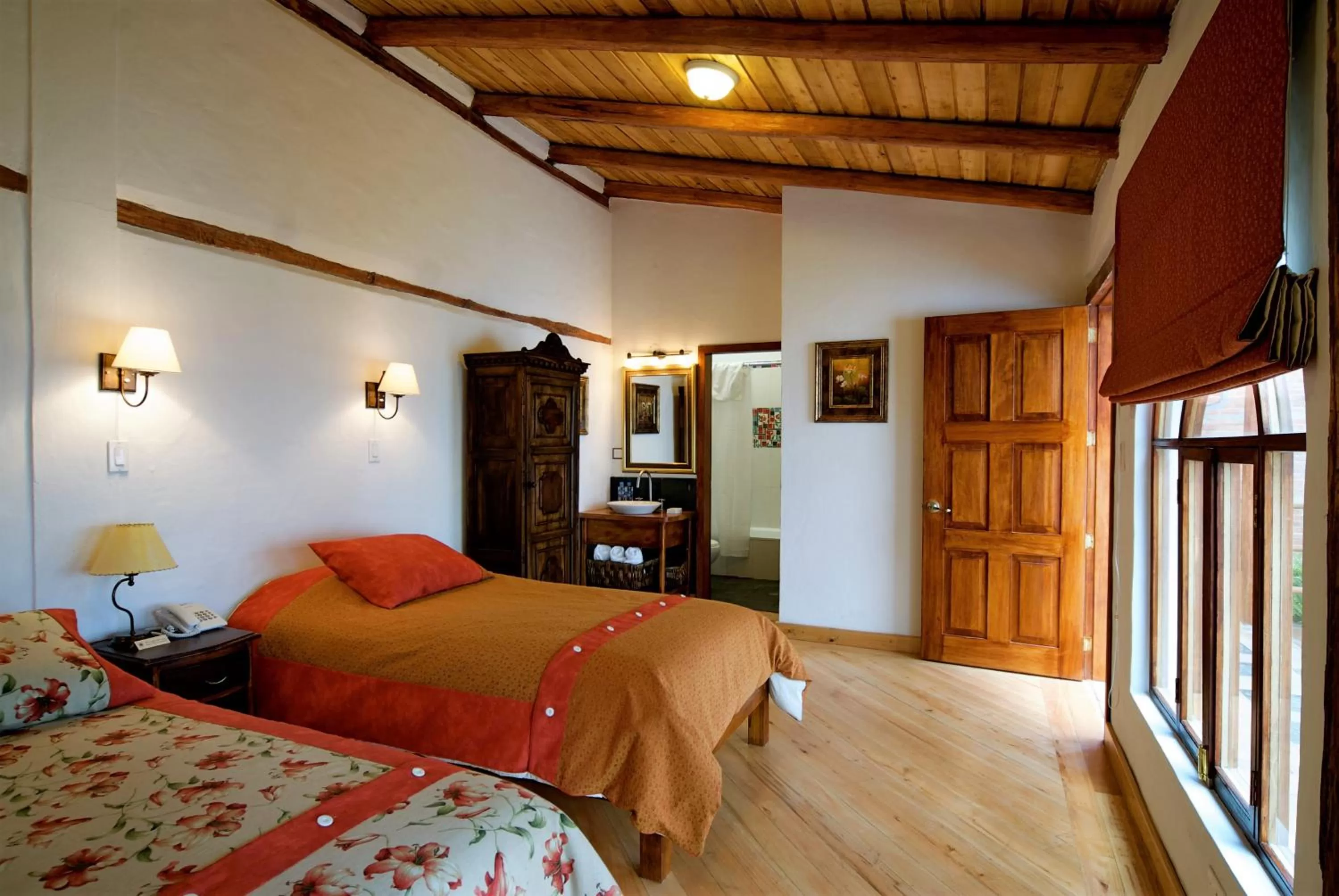 Photo of the whole room, Bed in Boutique Hotel Casa Foch