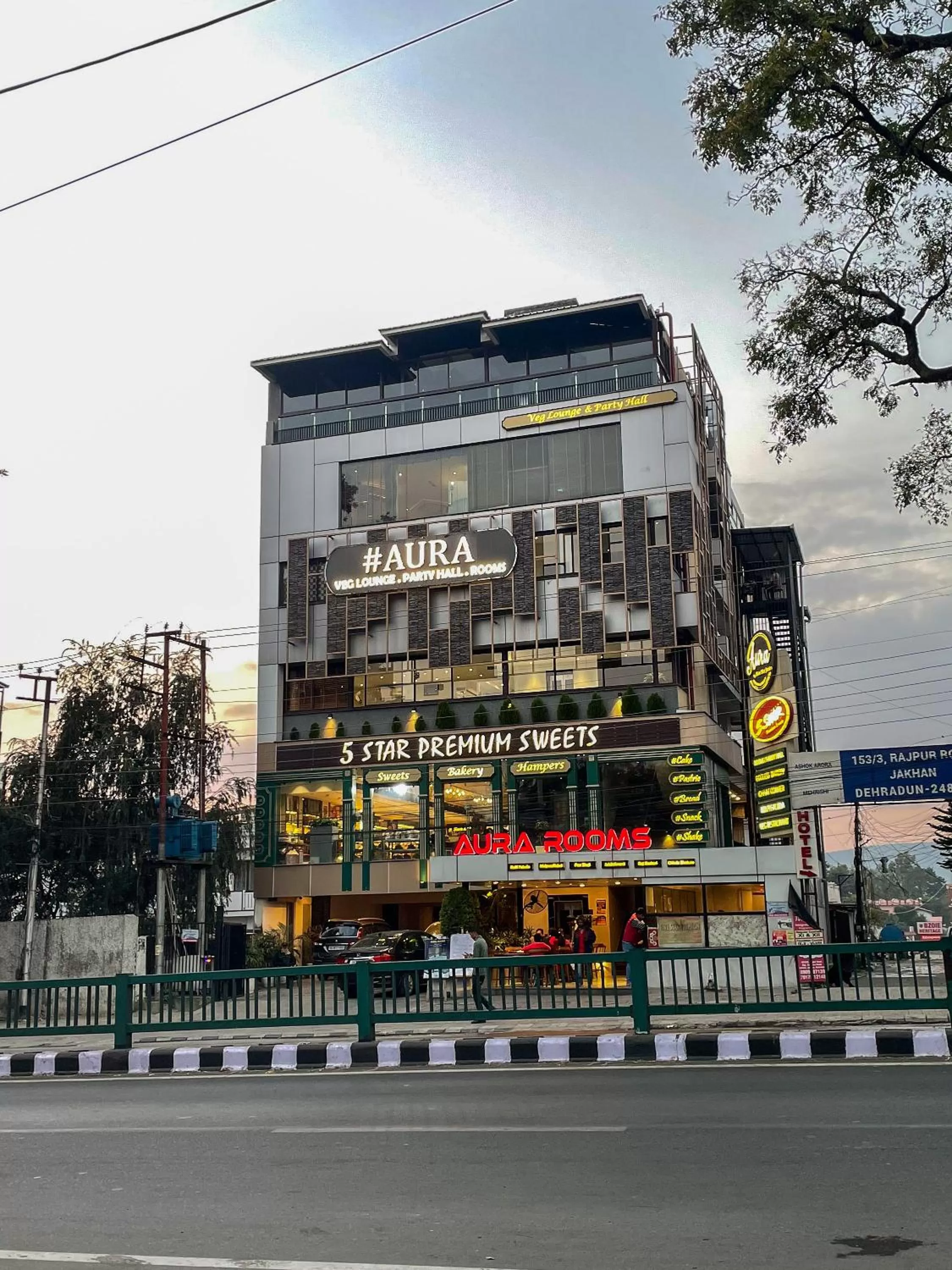 Property building in Aura Rooms