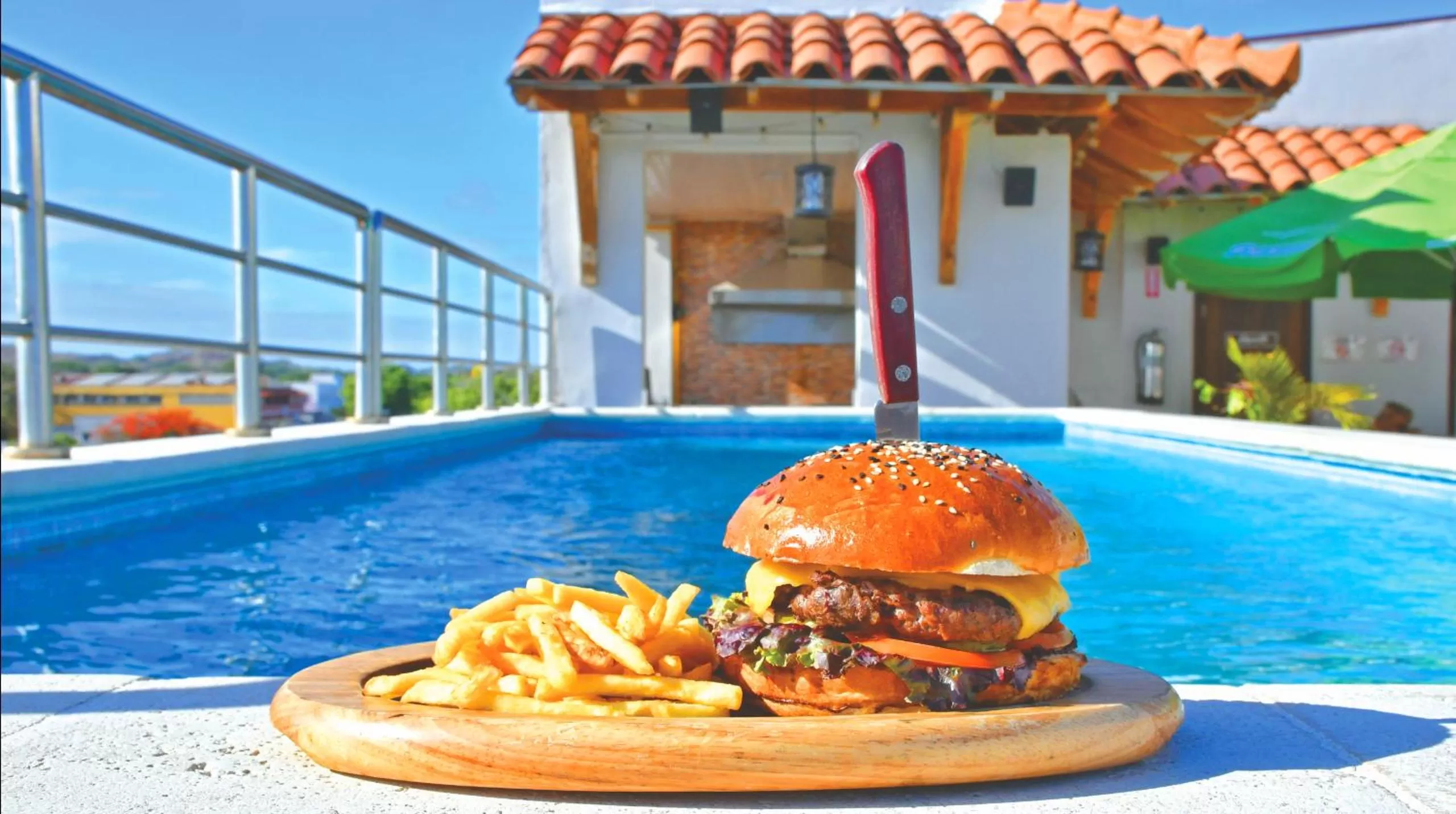 Swimming Pool in Hotel Presidente Las Tablas
