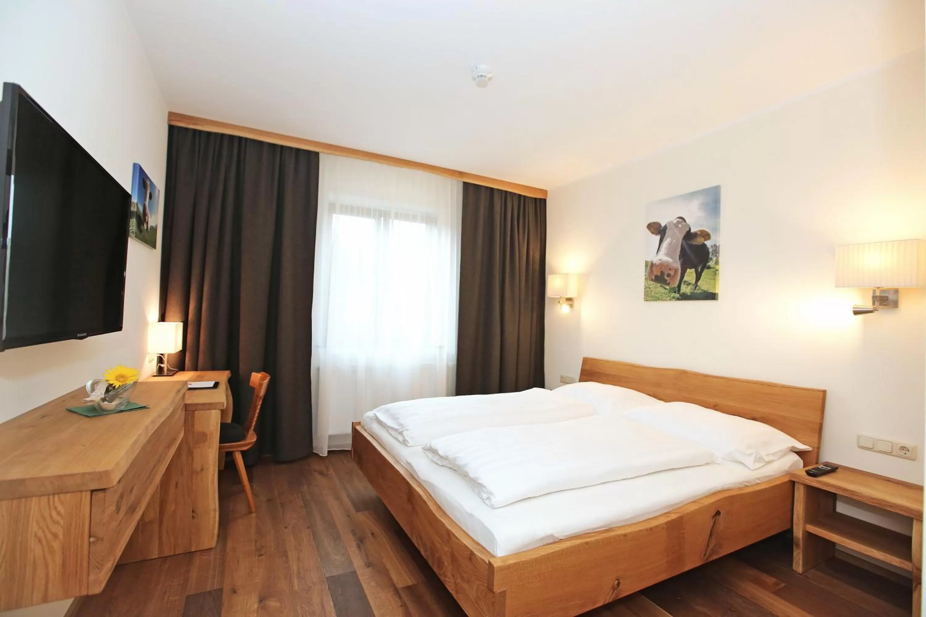 Bedroom, Bed in Aktivhotel Wildschütz