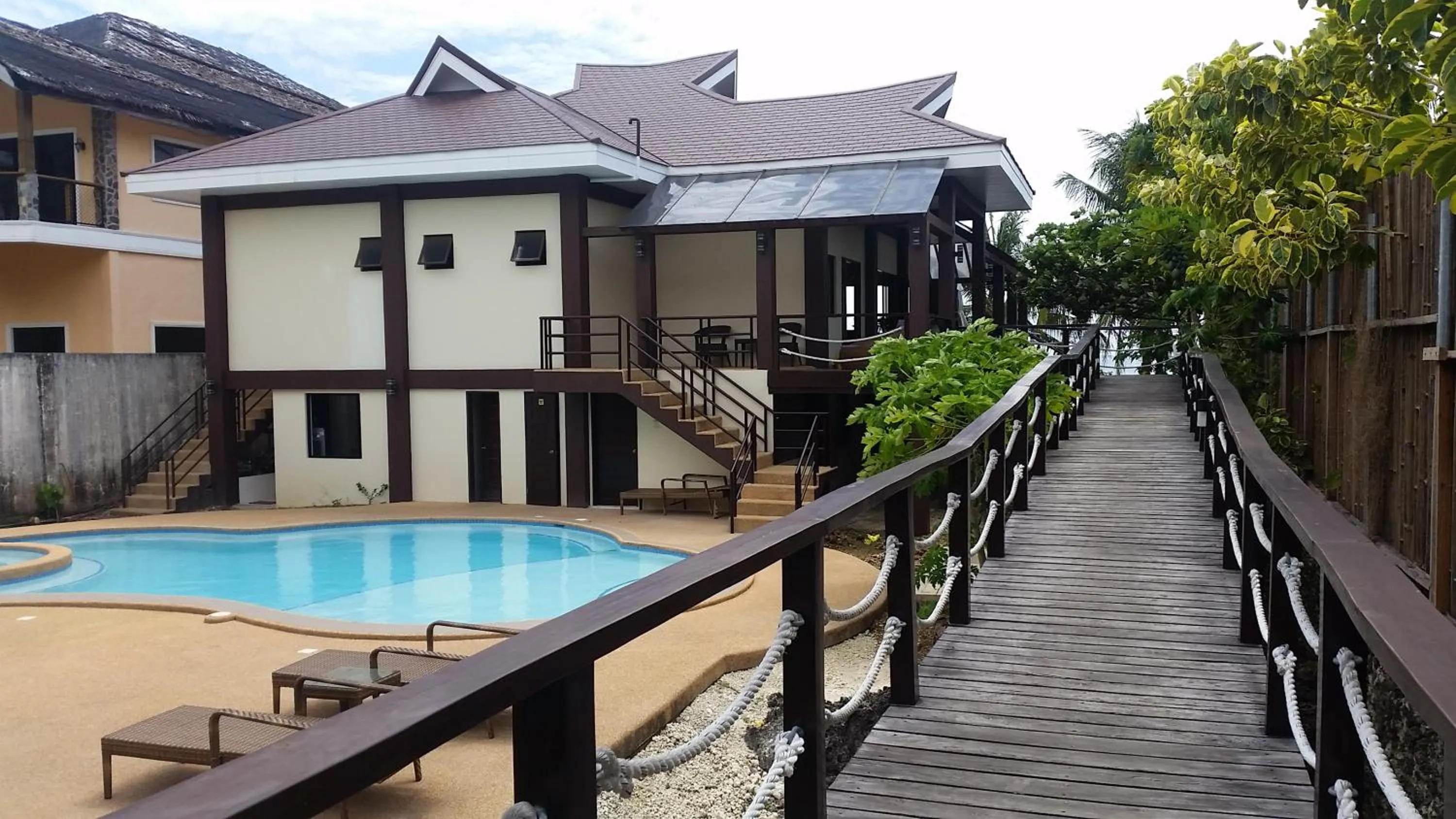 Restaurant/places to eat in Infinity Sands Resort