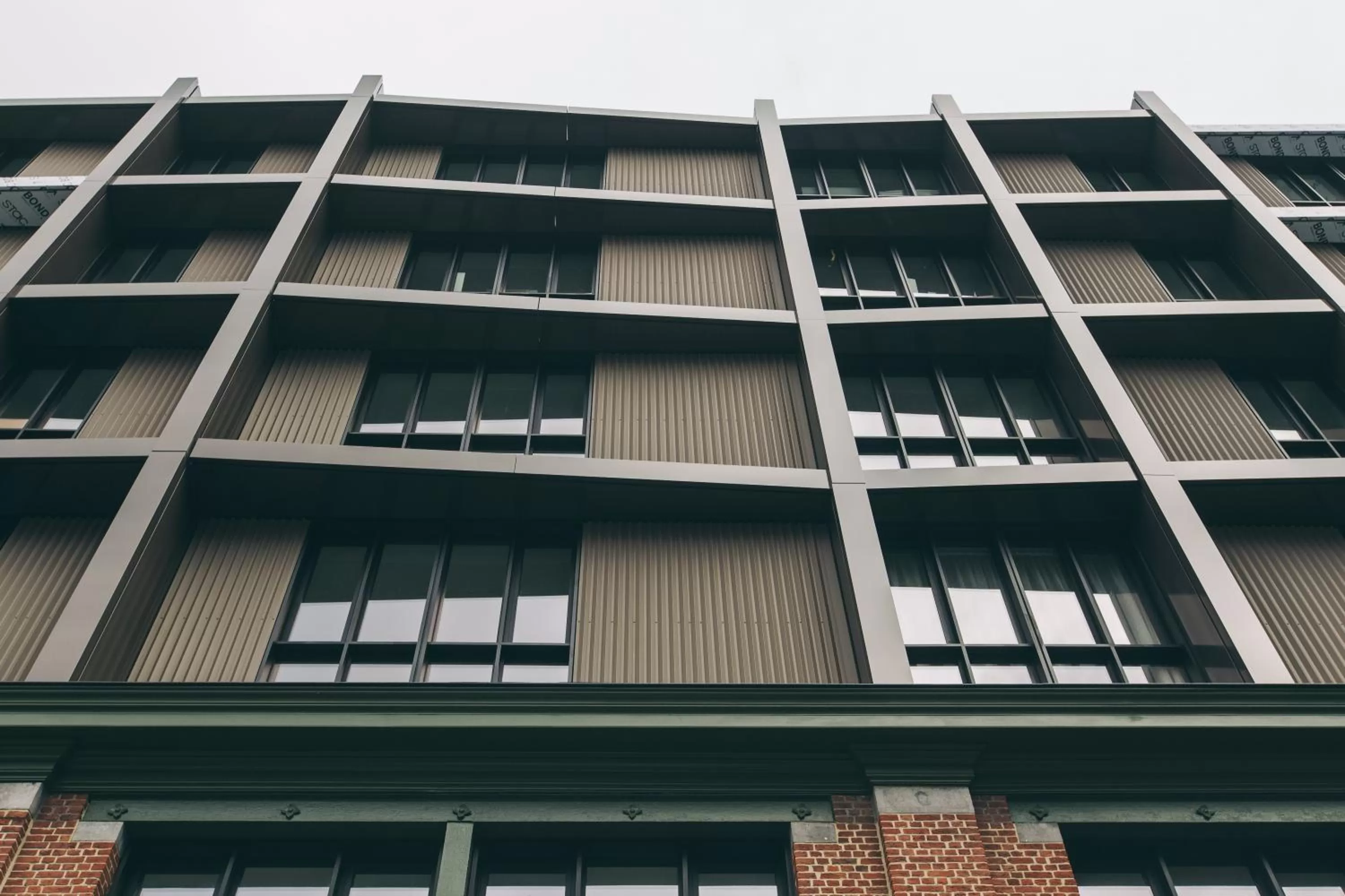 Property building in YUST Antwerp