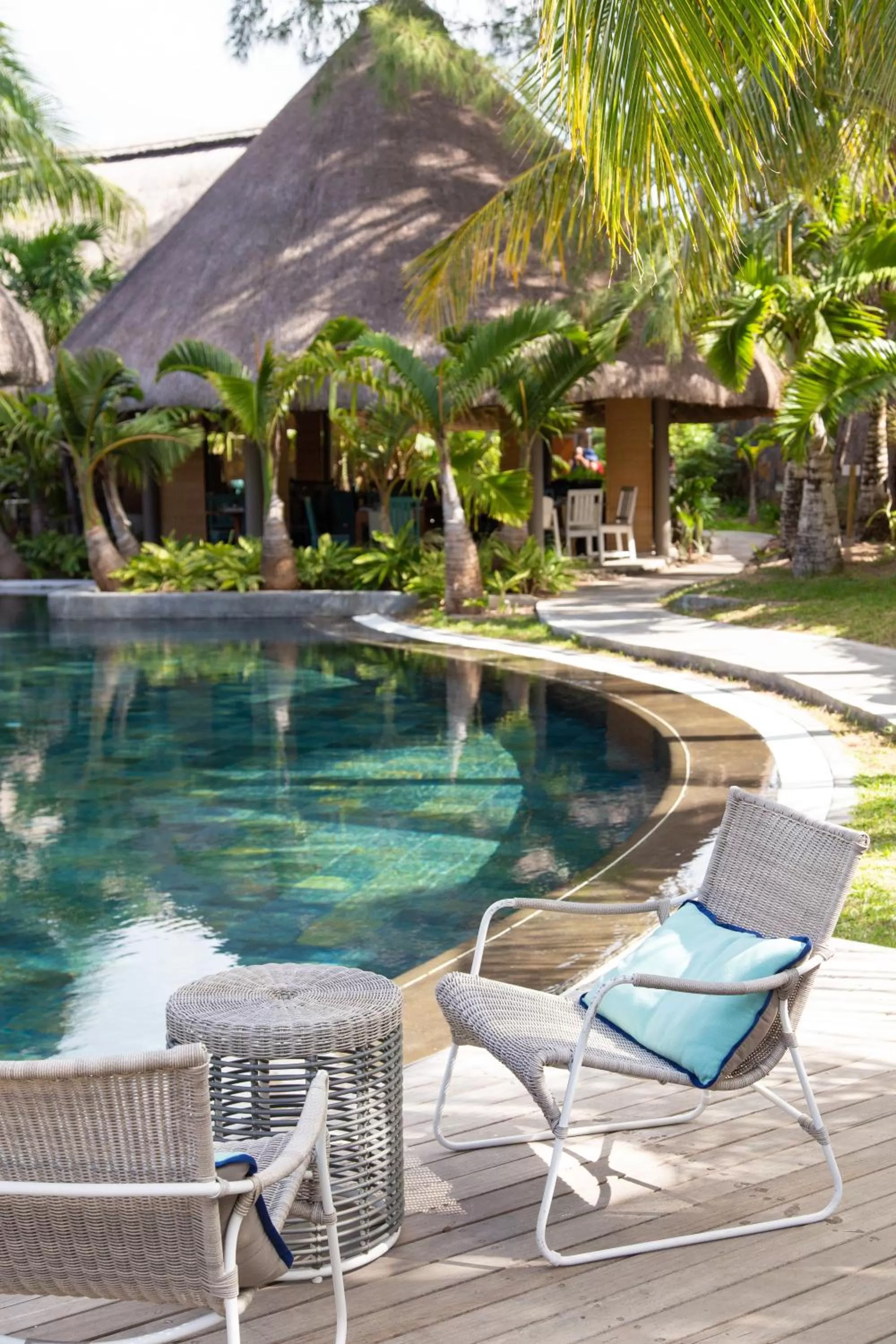 Swimming pool in Coin de Mire Attitude