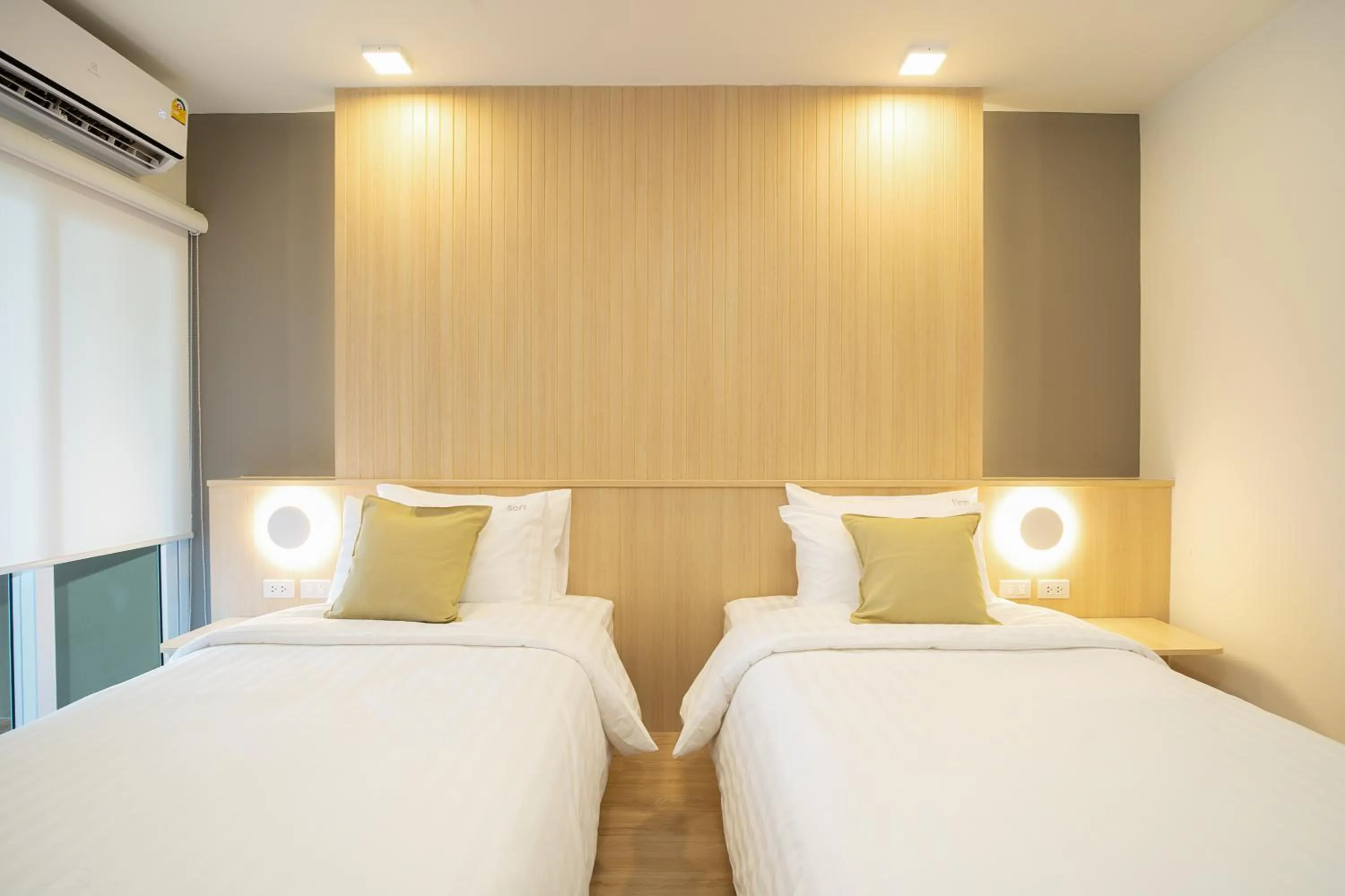 Bedroom, Bed in Diya Hotel Bangkok