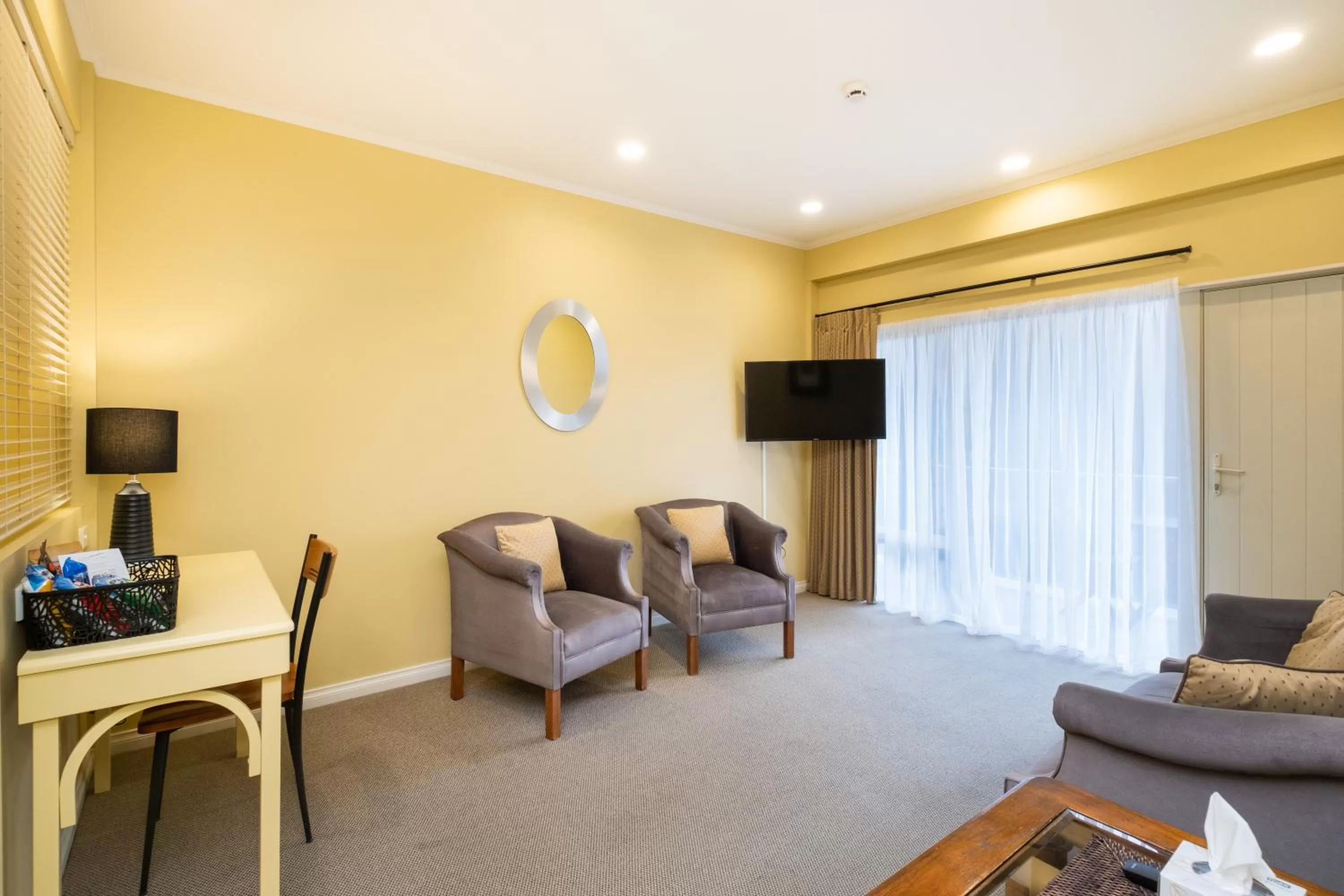 TV and multimedia in Motel de la Mer