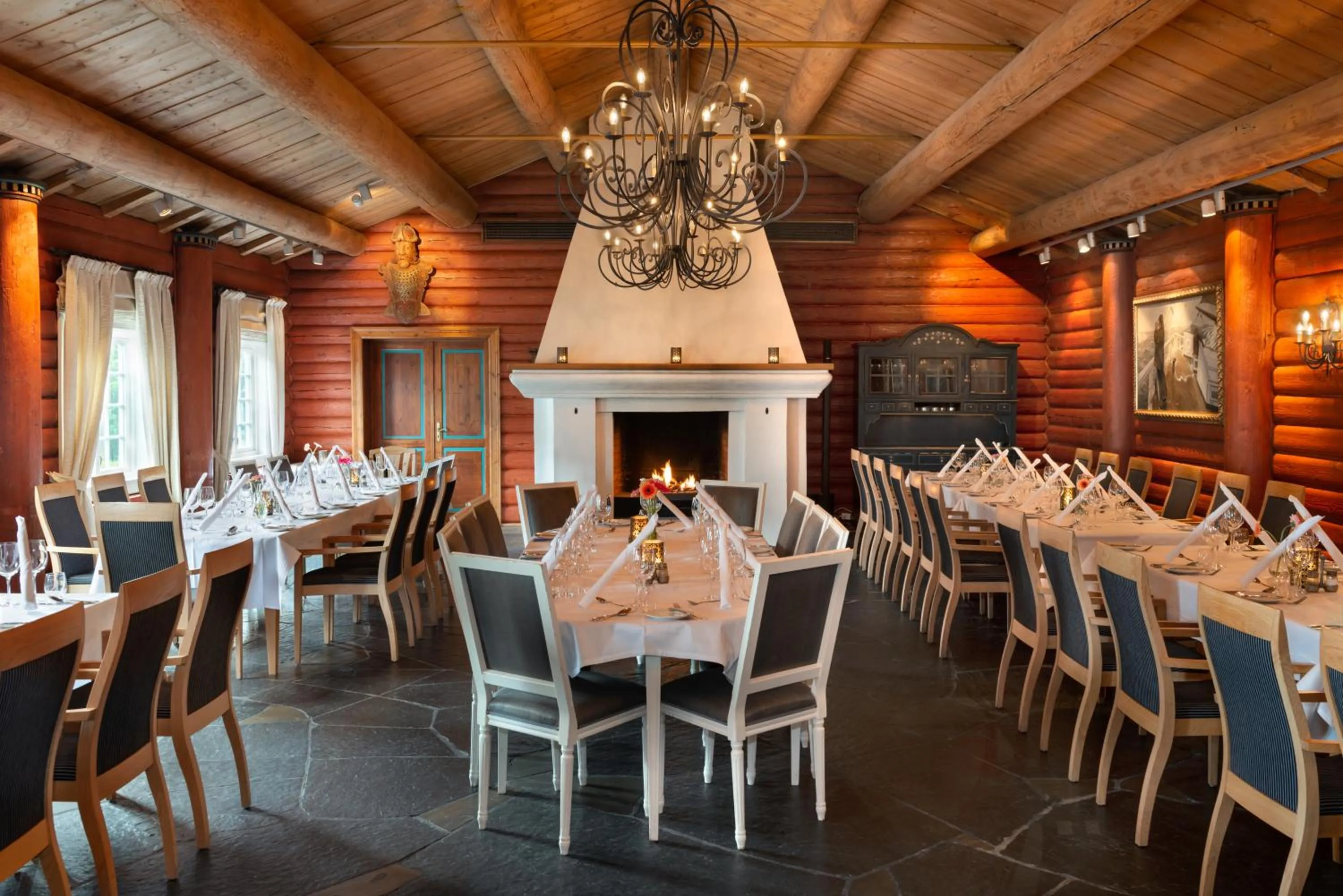 Restaurant/places to eat in Quality Hotel Leangkollen