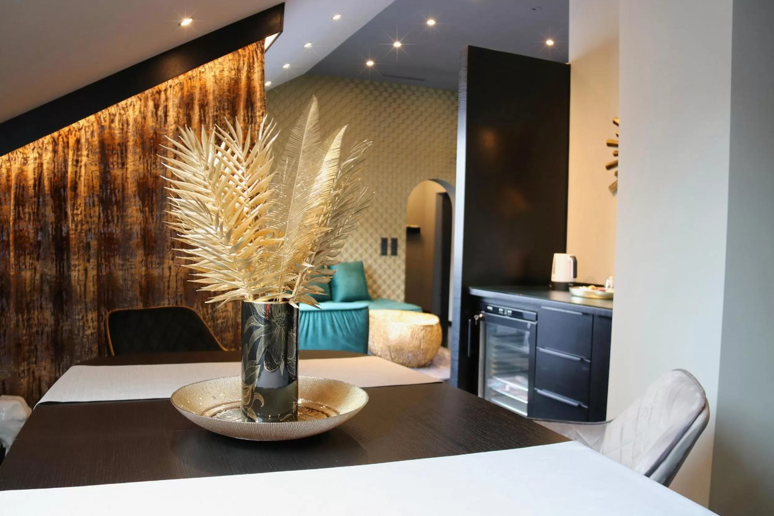 Seating area, Bed in Hotel Vienna beim Prater