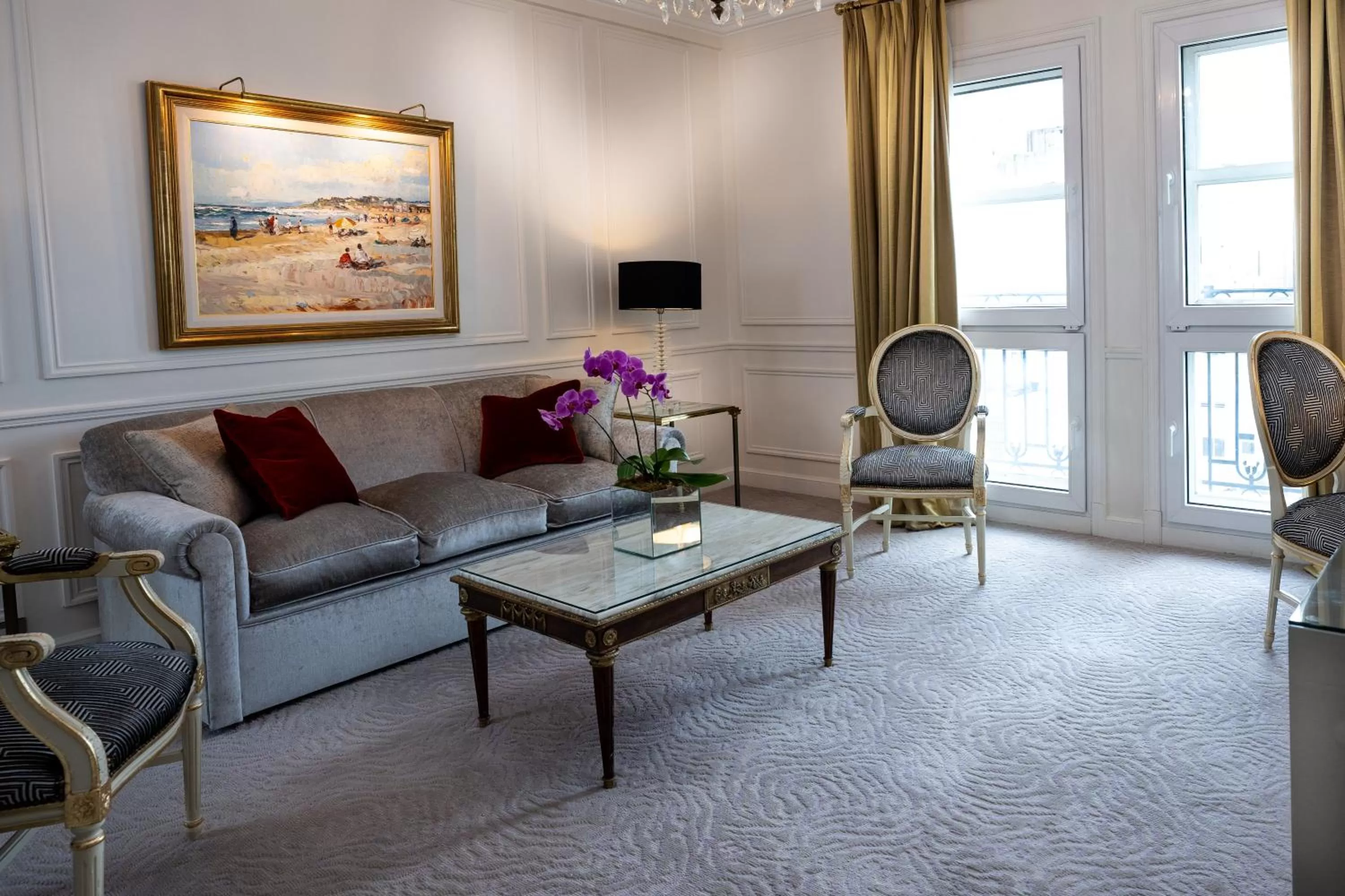 Living room in Alvear Palace Hotel - Leading Hotels of the World