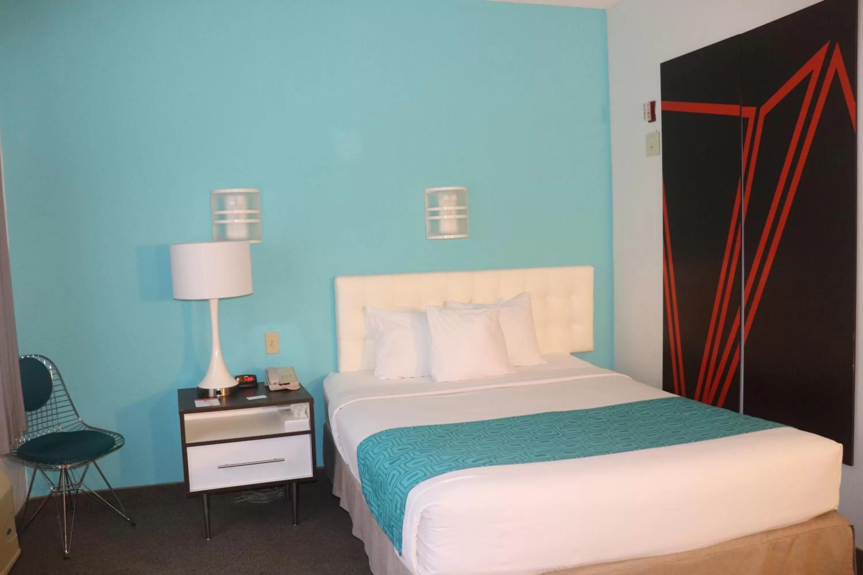 Bedroom, Bed in Howard Johnson by Wyndham Tifton GA I-75