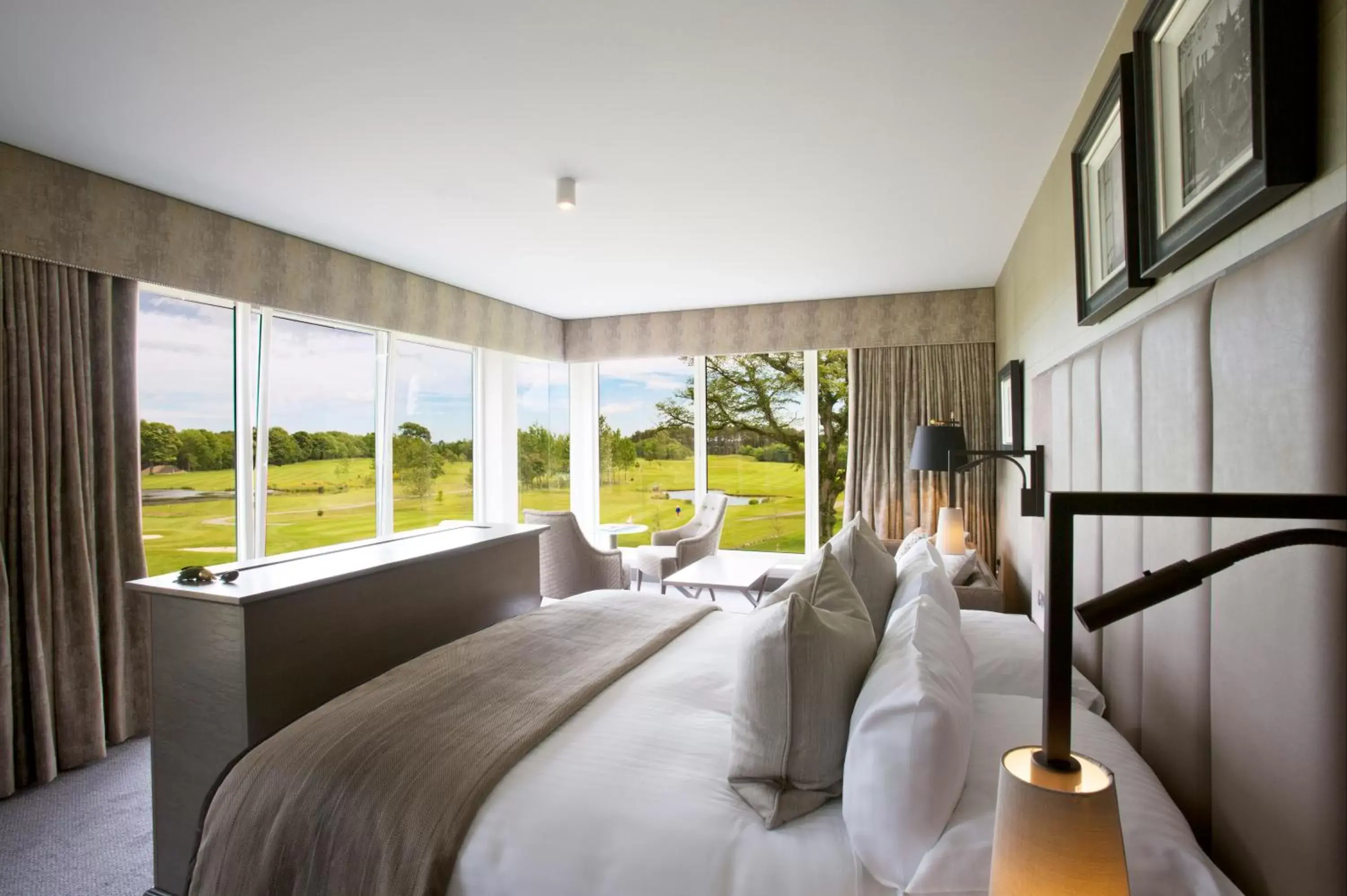 Estate Deluxe Room in Meldrum House Hotel Golf And Country Estate Estate Deluxe Room in Meldrum House Hotel Golf And Country Estate