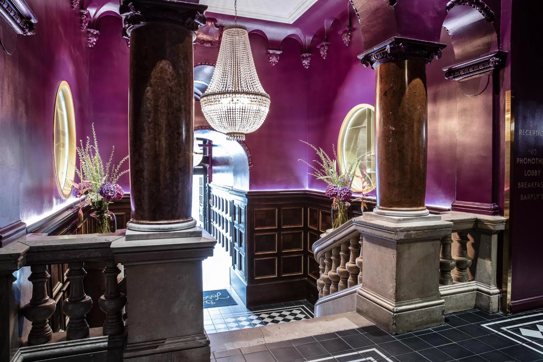 Facade/entrance in Hotel Josefine