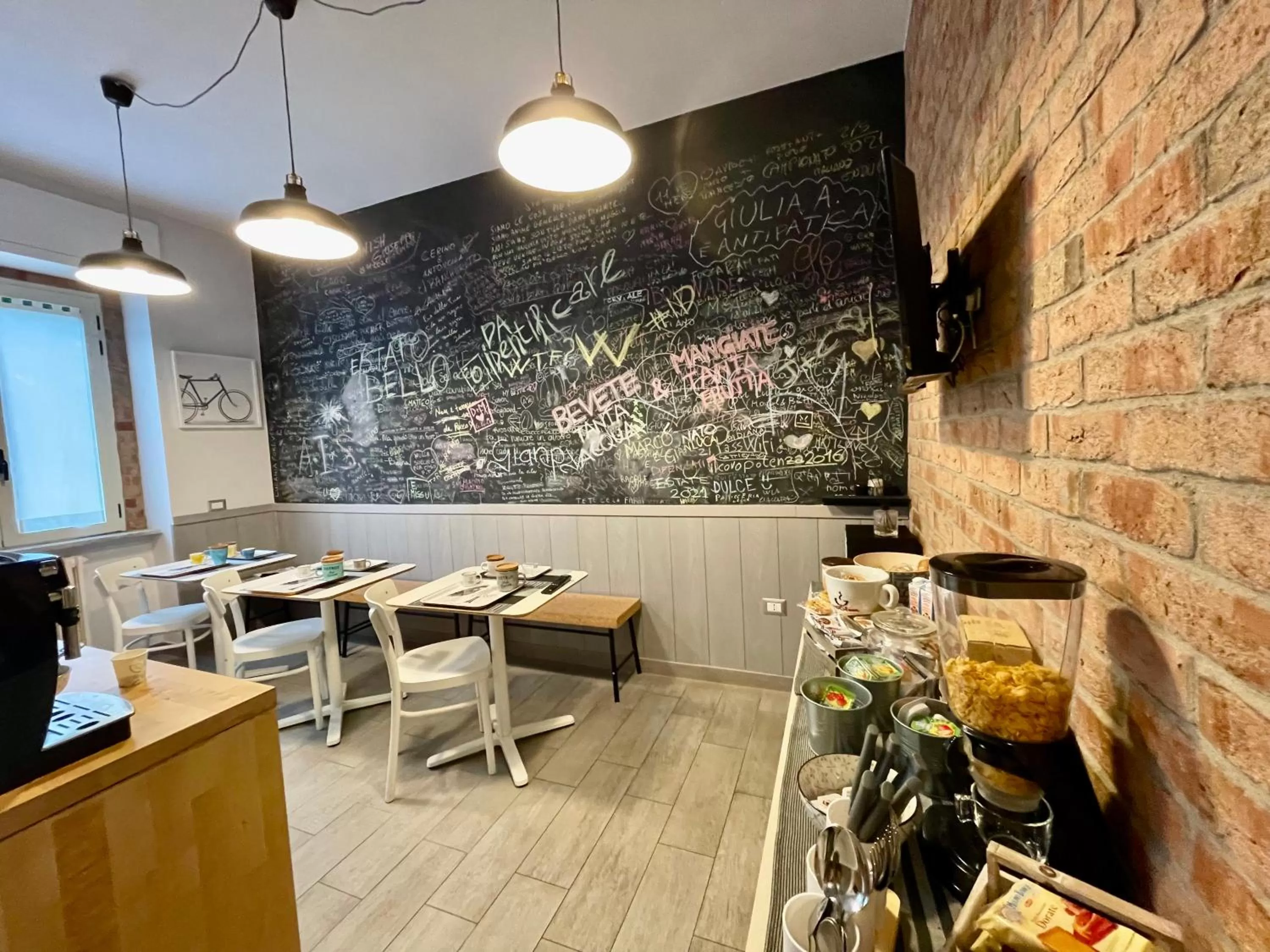 Breakfast in Il Covo degli Arditi B&B