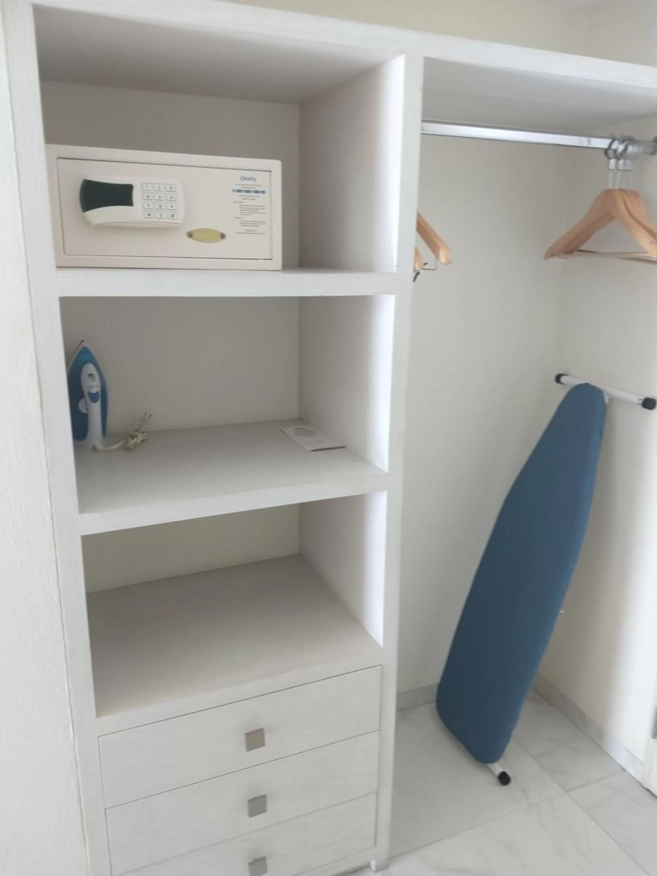 Bedroom in We Hotel Acapulco