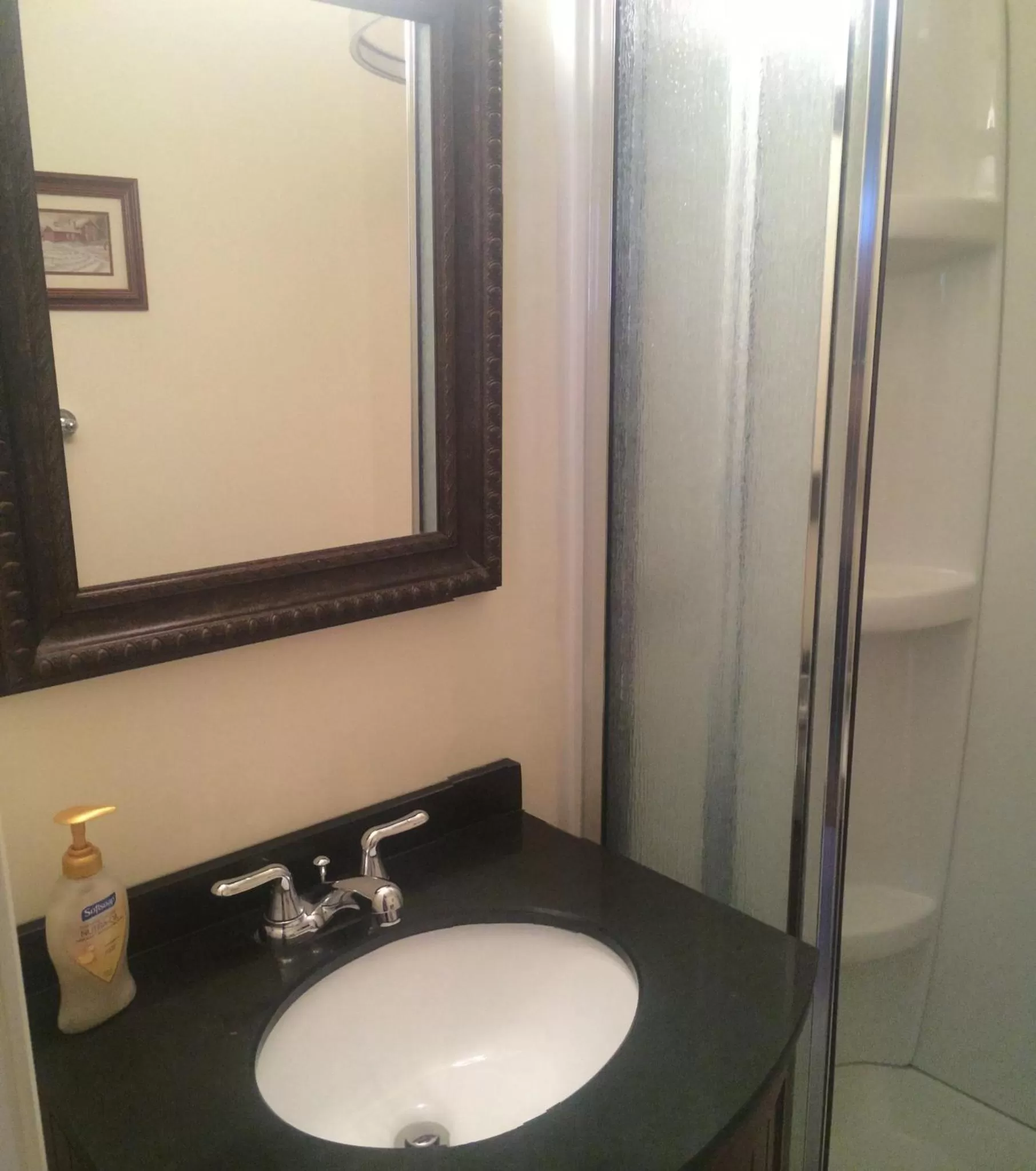 Bathroom in Dominion Hotel