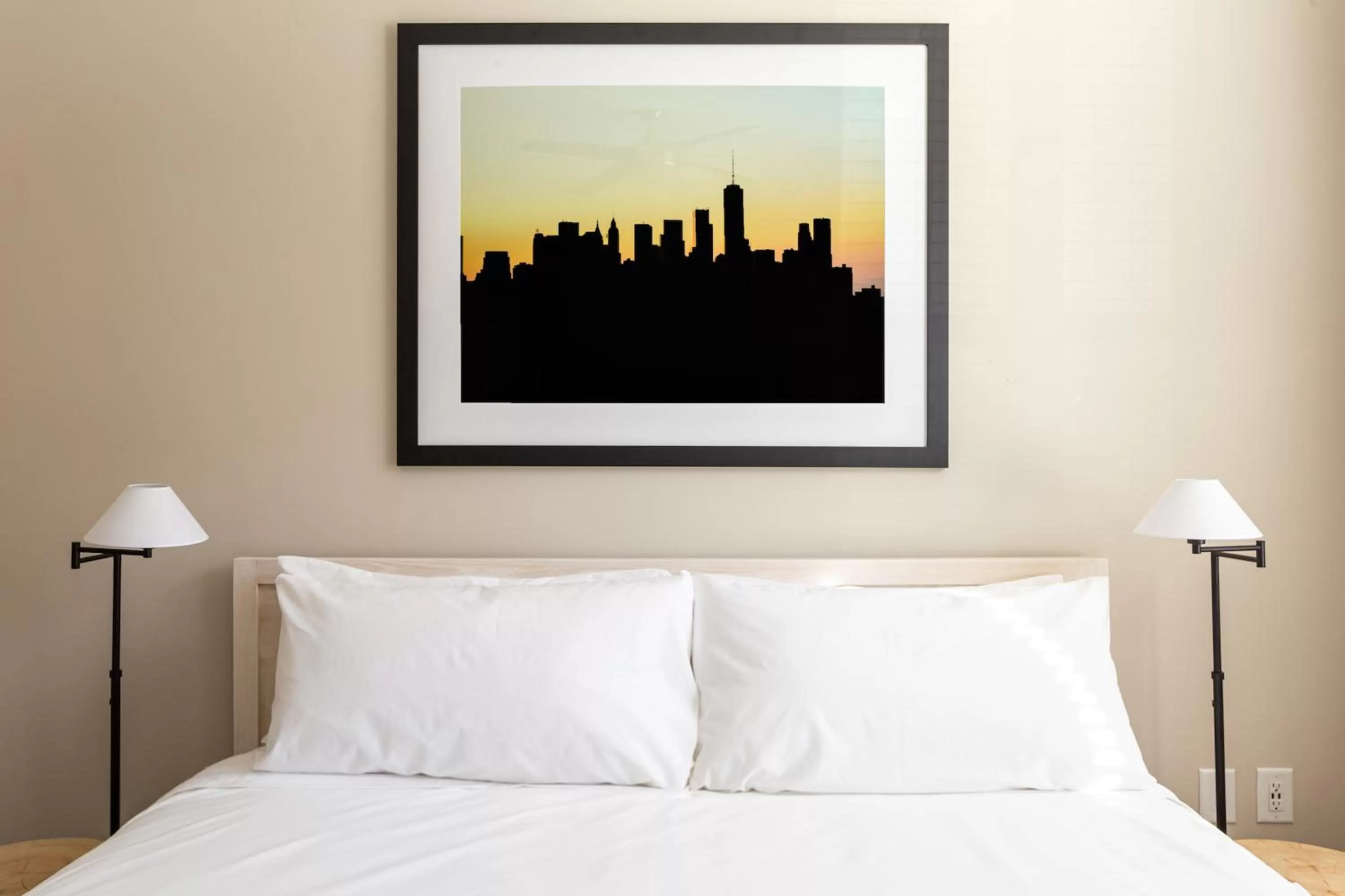 Bed in Kasa FreeMoreWest Charlotte