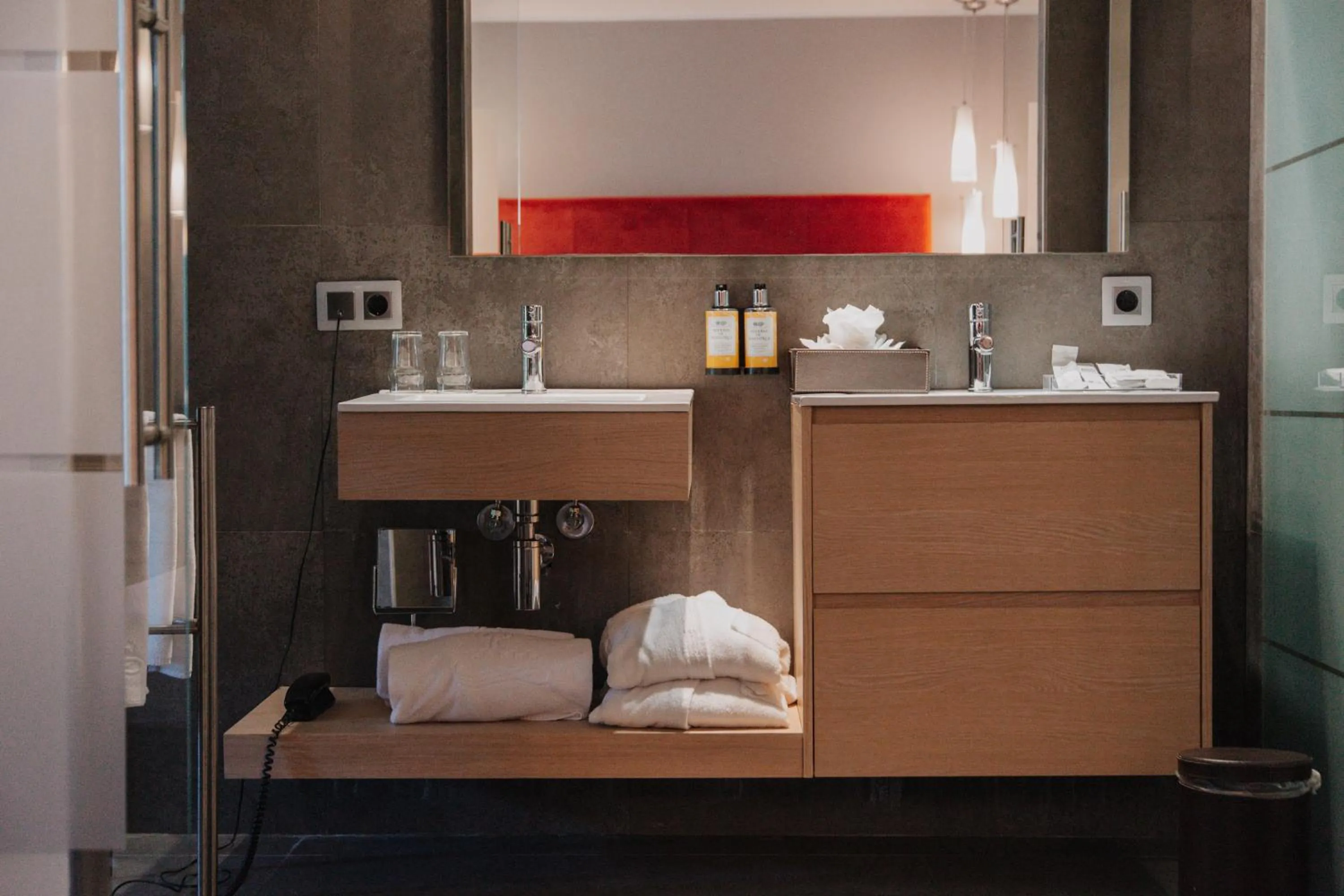 Bathroom in Lago Garden Apart-Suites & Spa Hotel