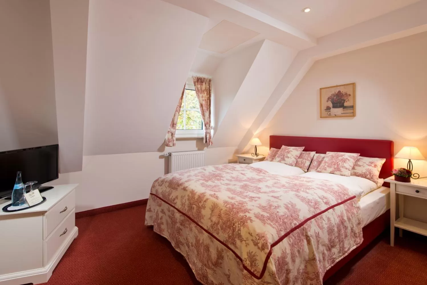 Bedroom, Bed in Hotel-Restaurant Burg Hornberg