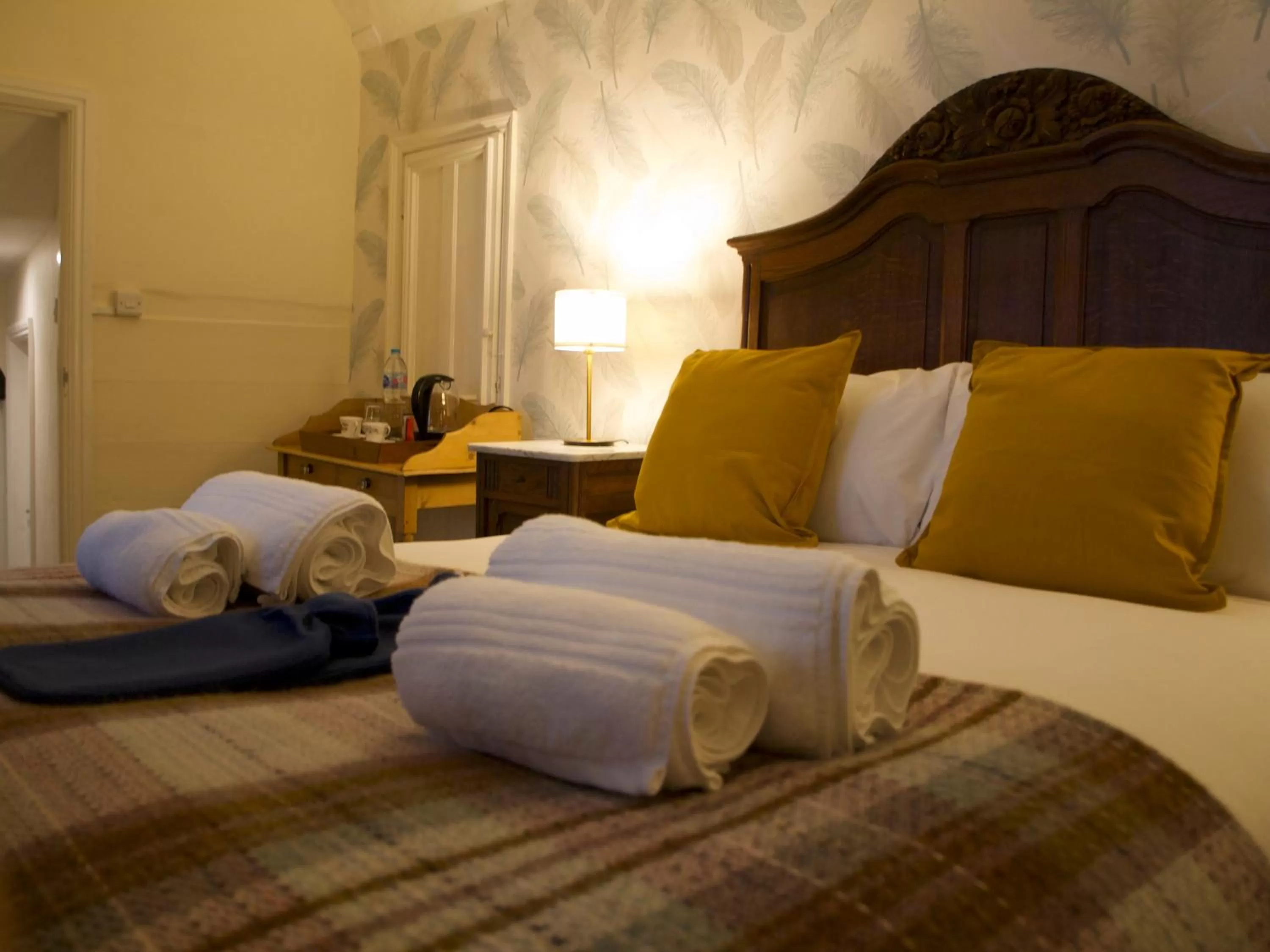 Bed in Painters at the Angel