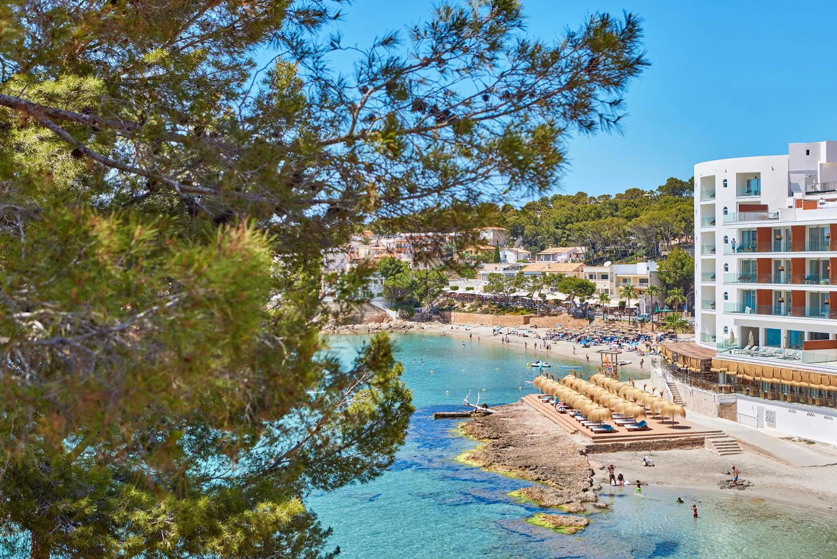 Property building in Universal Hotel Aquamarin