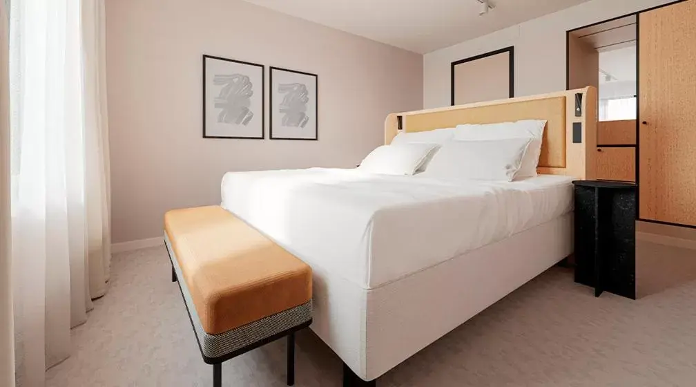 King Suite in Original Sokos Hotel Royal Vaasa King Suite in Original Sokos Hotel Royal Vaasa