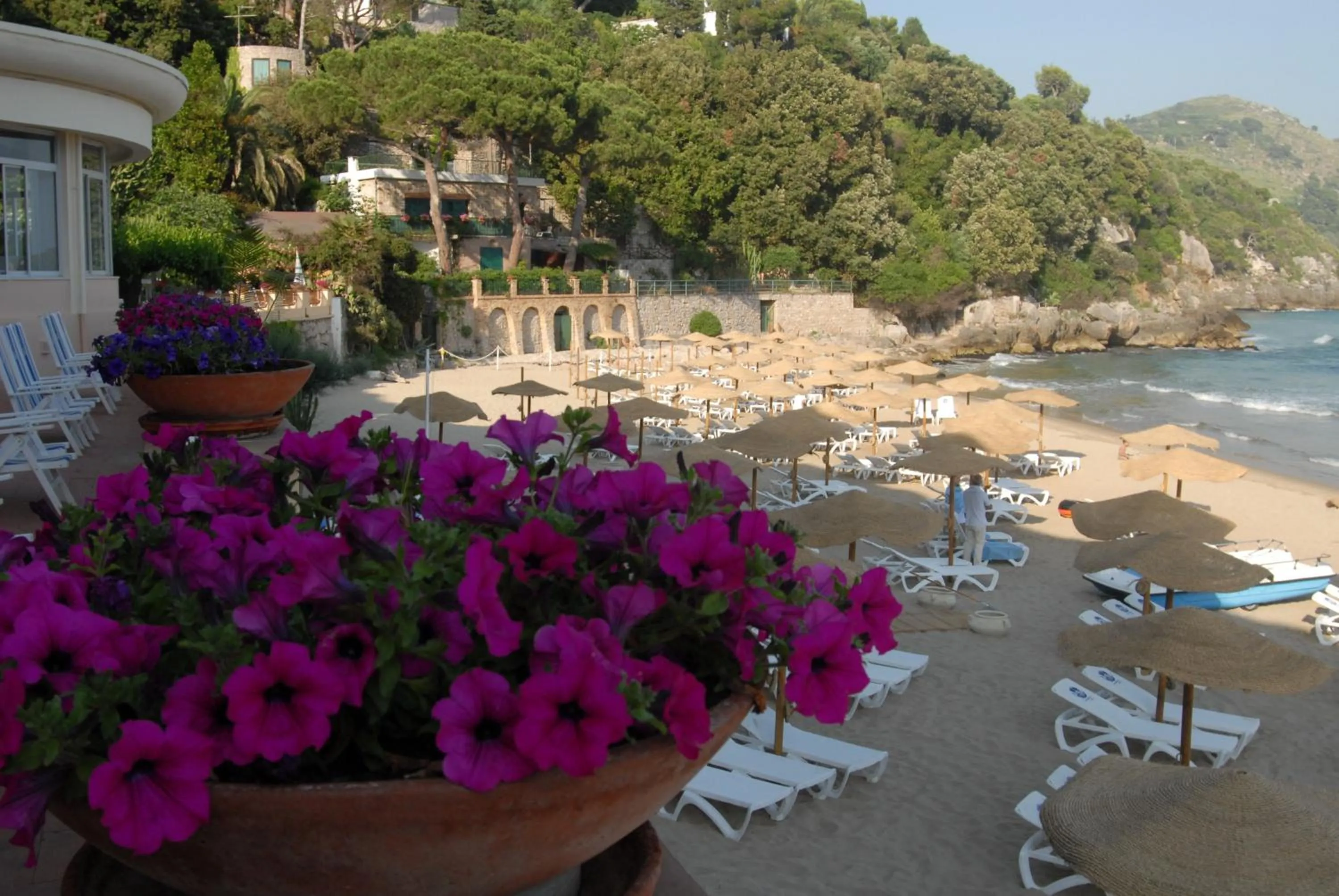 Beach in Summit Hotel