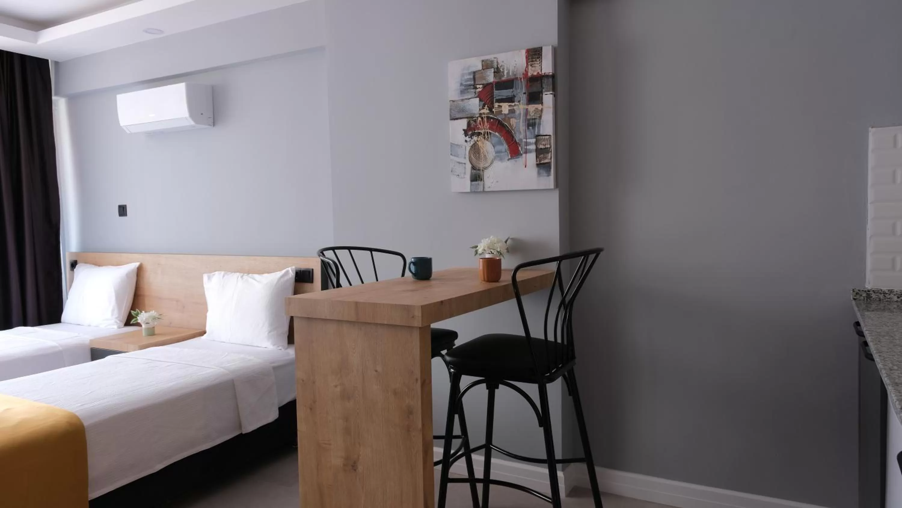 Dining area, Bed in Likya 202