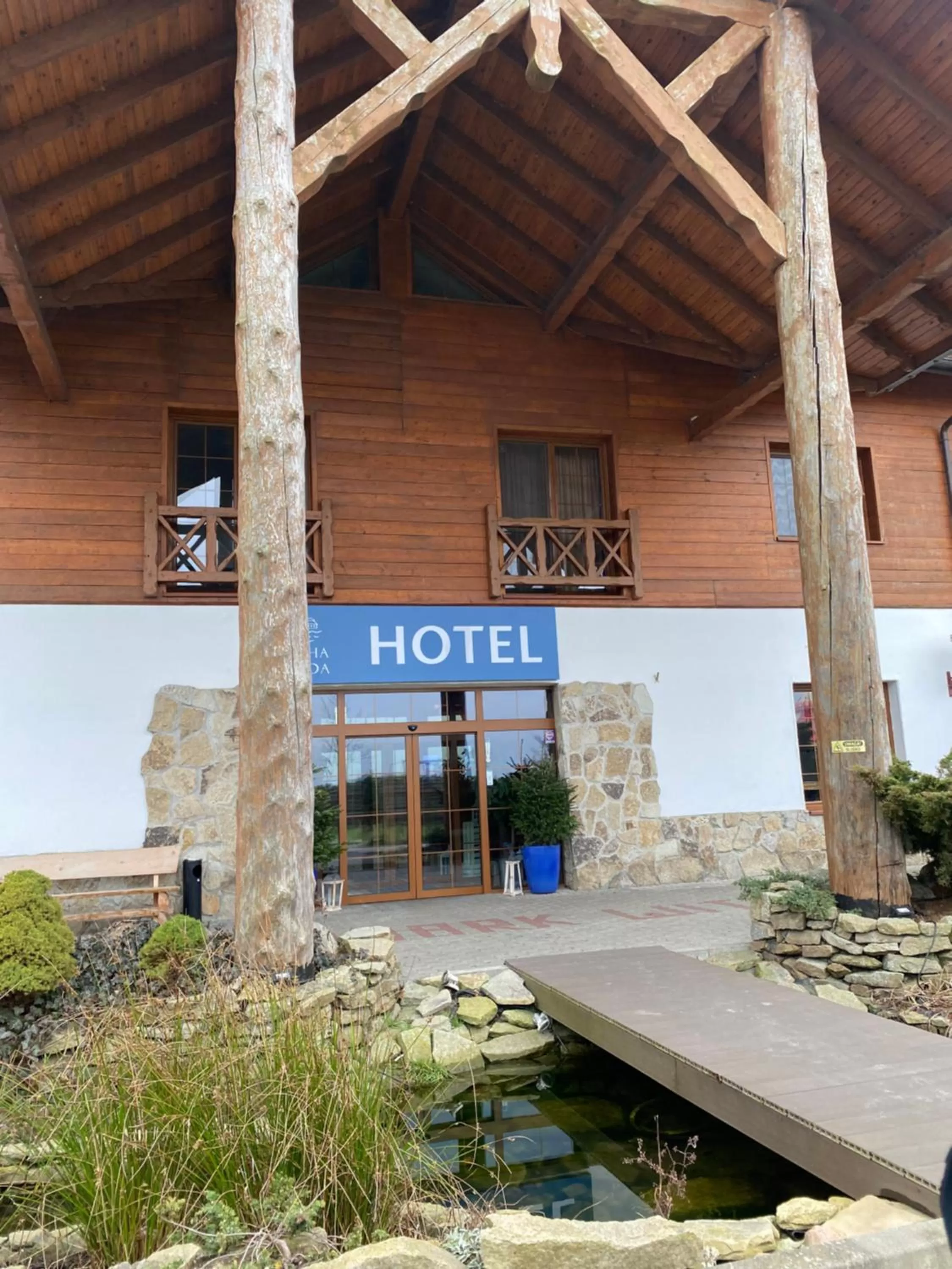 HOTEL CICHA WODA NIEPORĘT