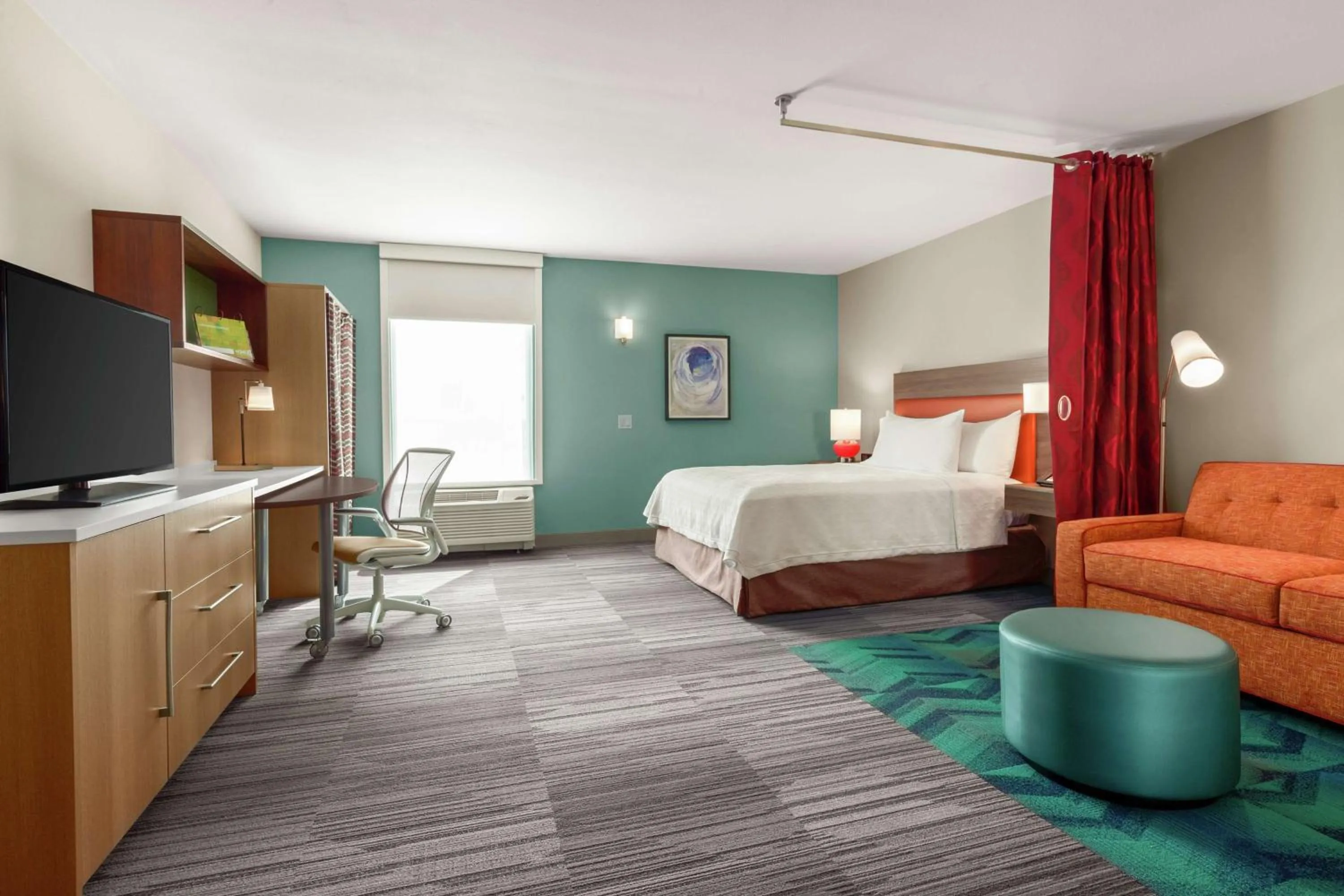 Bedroom, Bed in Home2 Suites By Hilton Sarasota Bradenton Airport