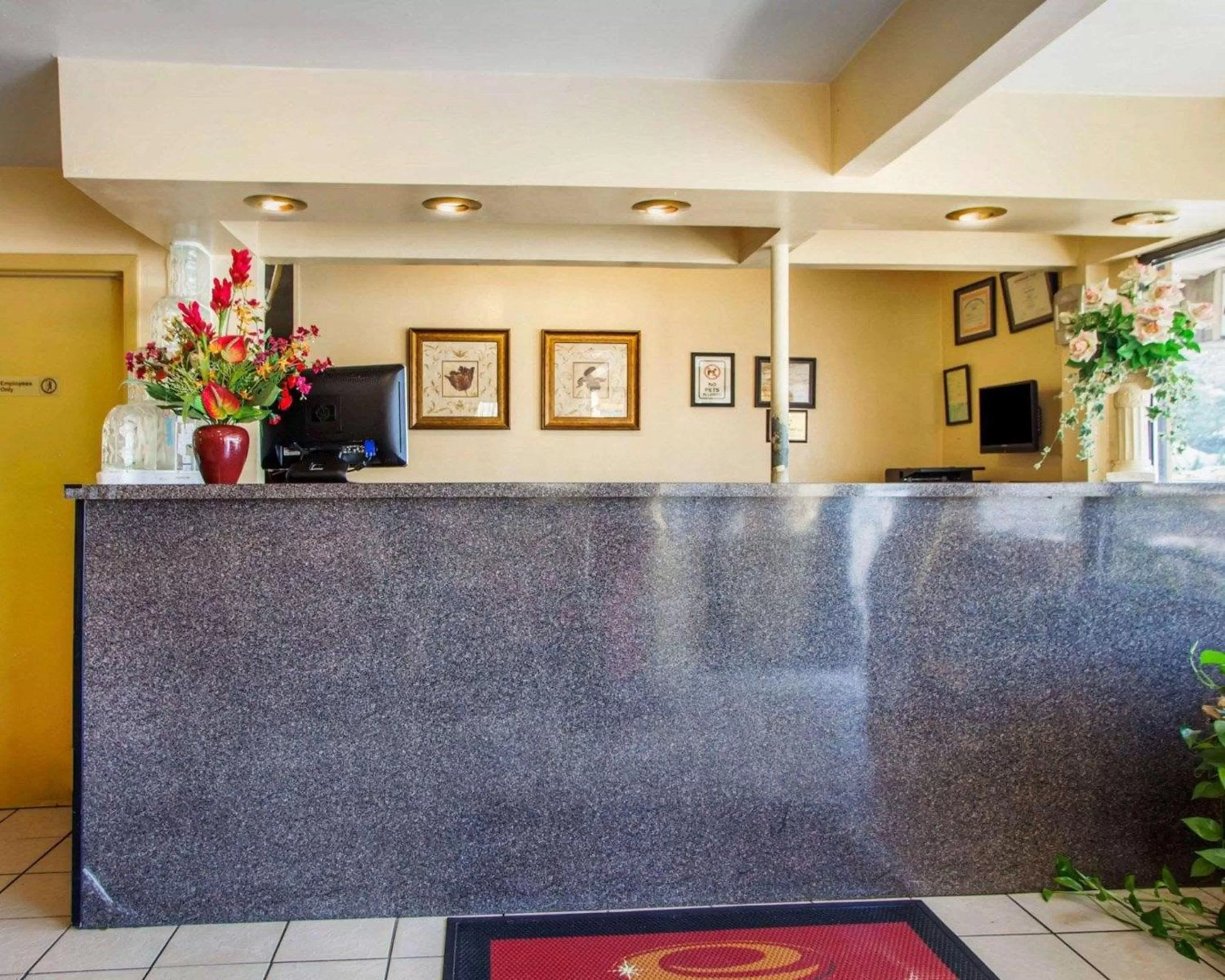 Lobby or reception in Econo Lodge