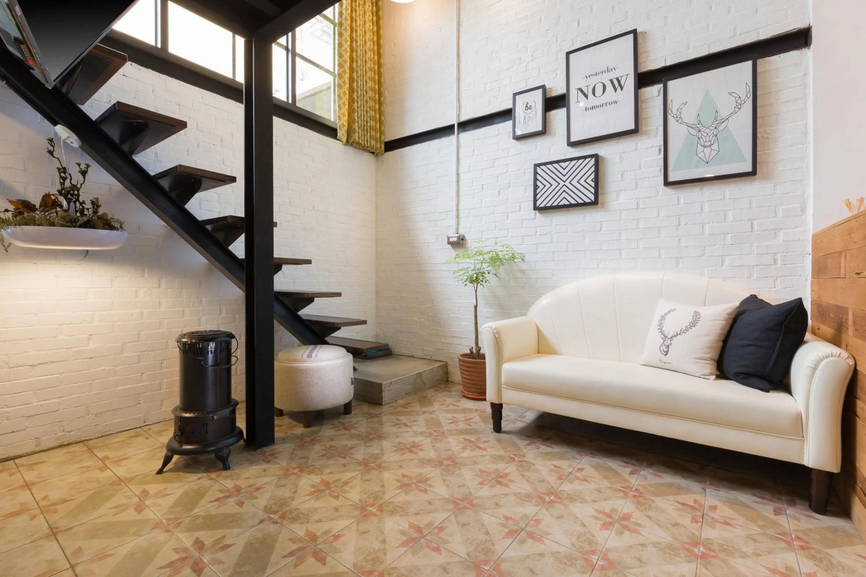 Seating area in You Worth Inn