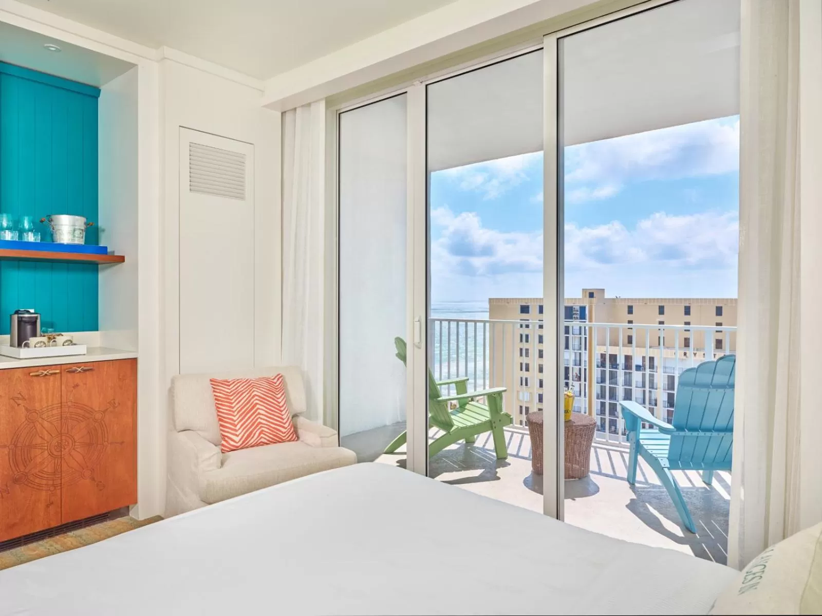 Bed in Margaritaville Hollywood Beach Resort