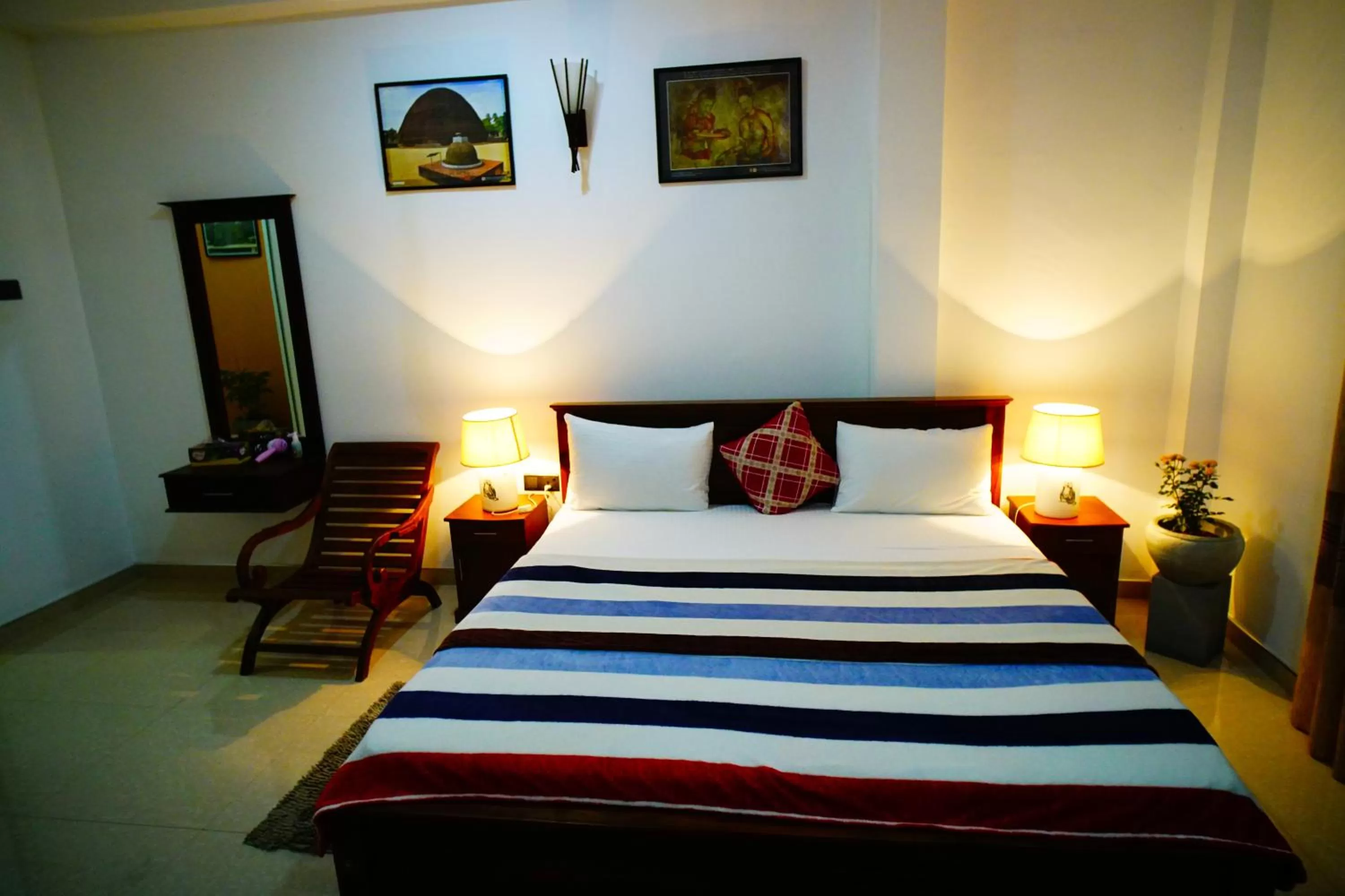 Bed in Airport 4 Season Transit Hotel