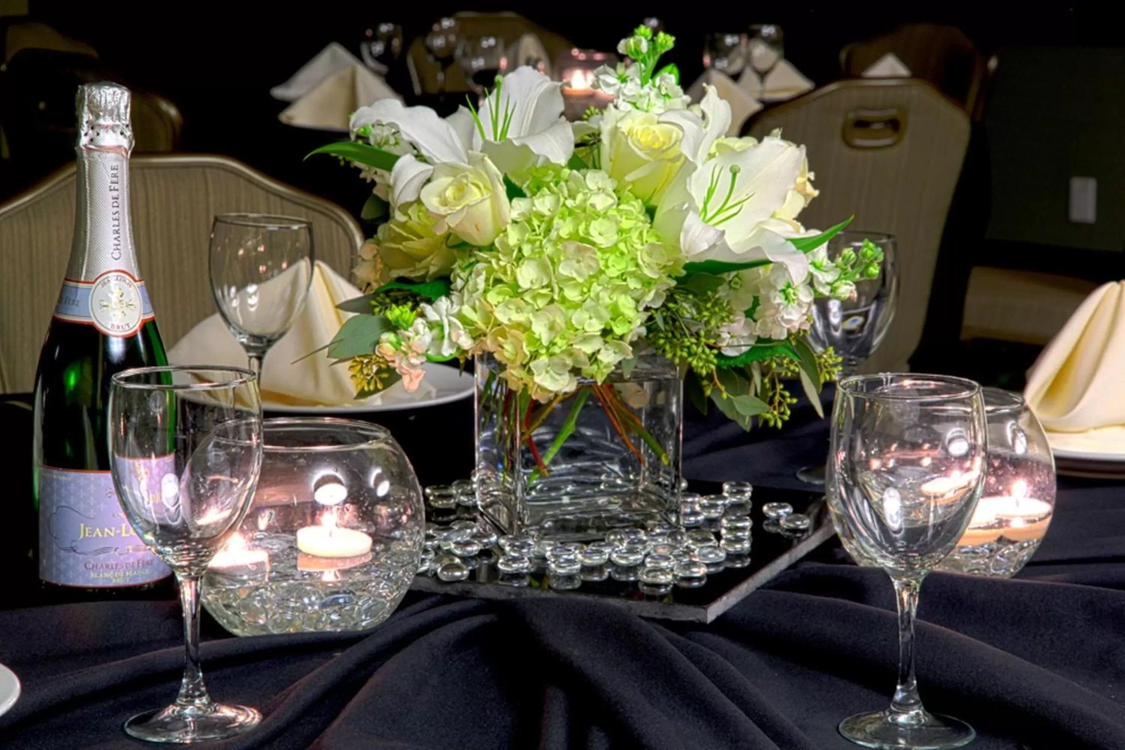 Meeting/conference room in Embassy Suites by Hilton Dallas Market Center