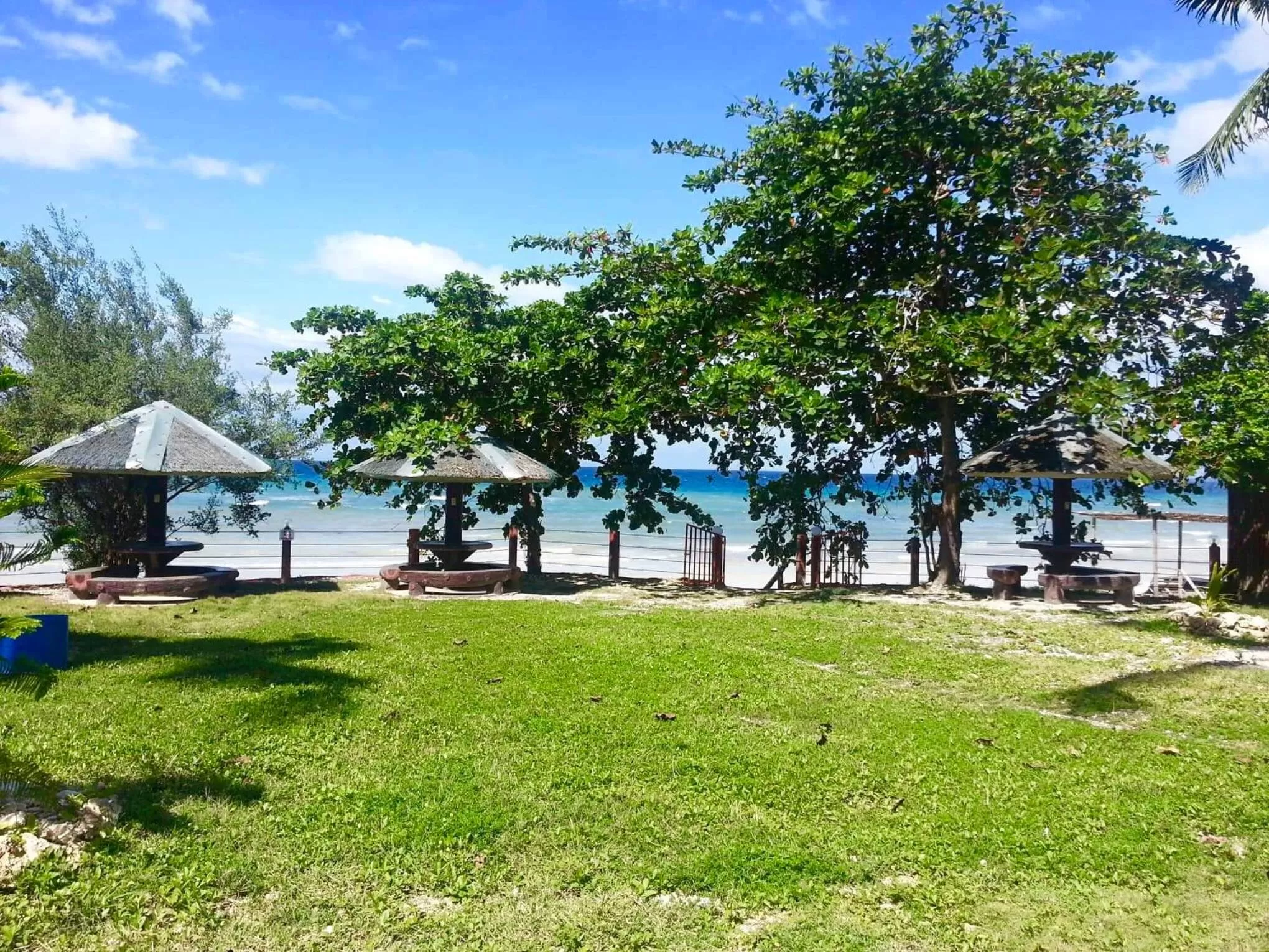 Beach in D's Oceanview Beach Resort