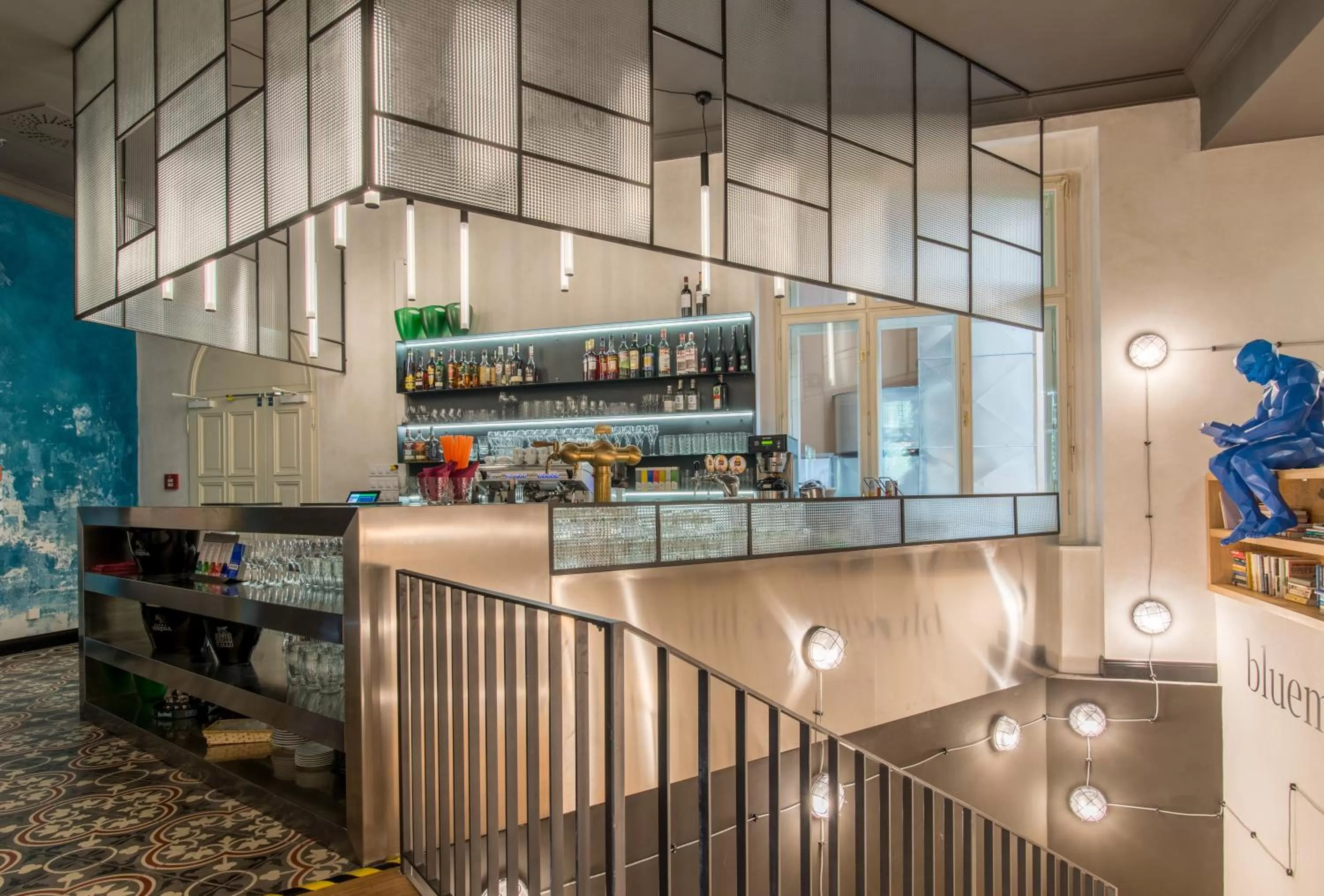 Lounge or bar in MeetMe23